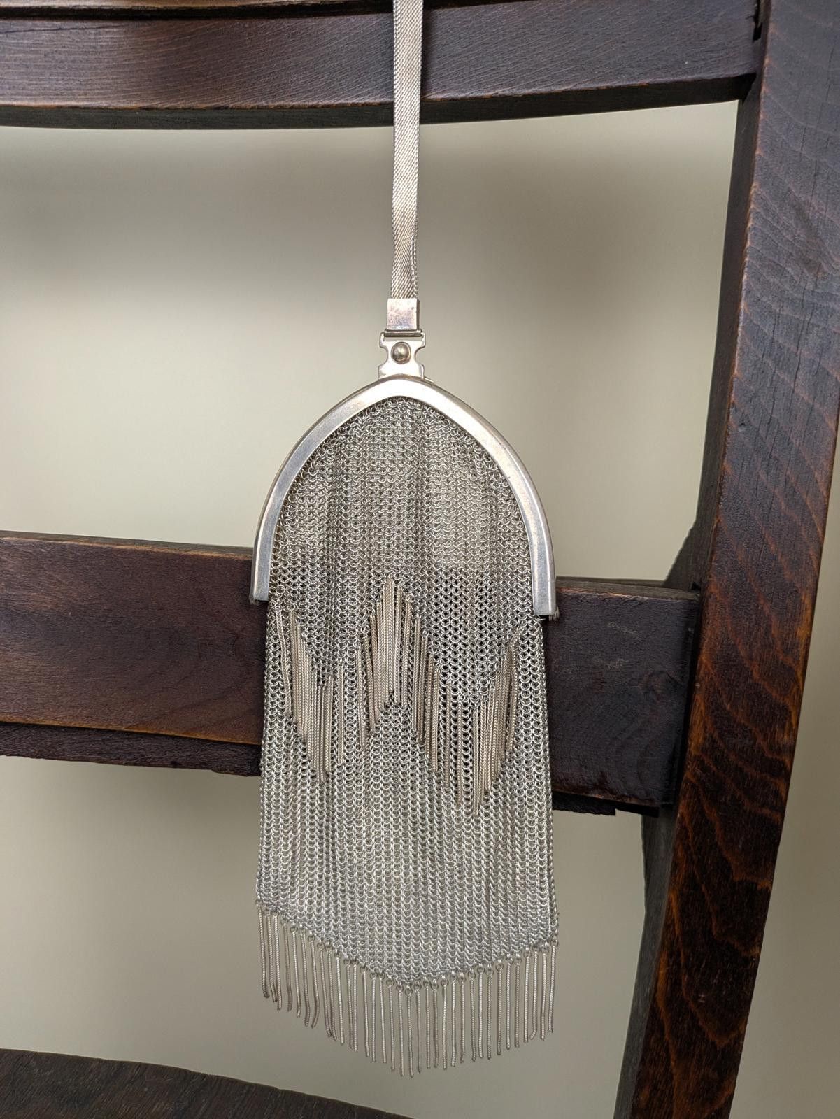Other 1920's coloured silver metal mesh chainmail wristlet bag Size ONE SIZE - 2 Thumbnail