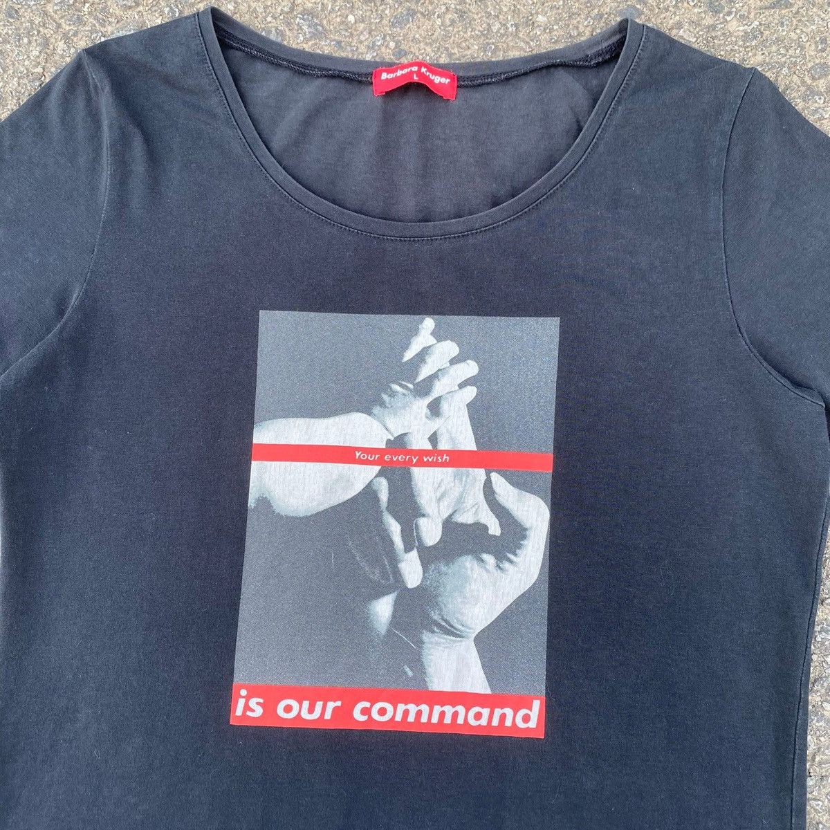 Uniqlo RARE ‼️ Barbara Kruger Size L / US 10 / IT 46 - 2 Thumbnail