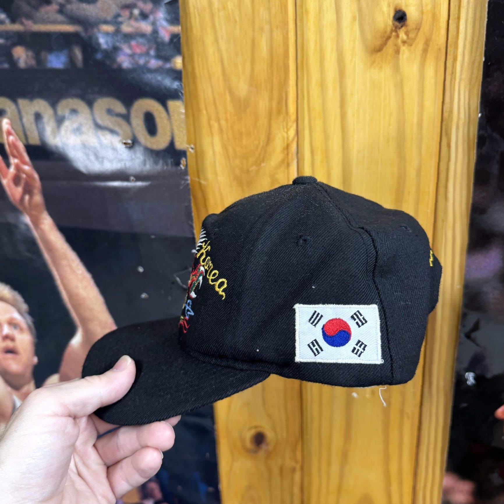 Vintage VINTAGE Seoul Korea Hat Cap Snap Back Black Embroidered Dragon Flags Mens 90s Size ONE SIZE - 4 Thumbnail