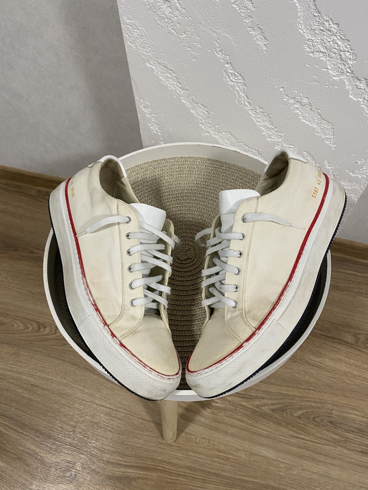 Common Projects Common Project Dirty Sneakers Size: 42 Size US 9 / EU 42 - 1 Thumbnail