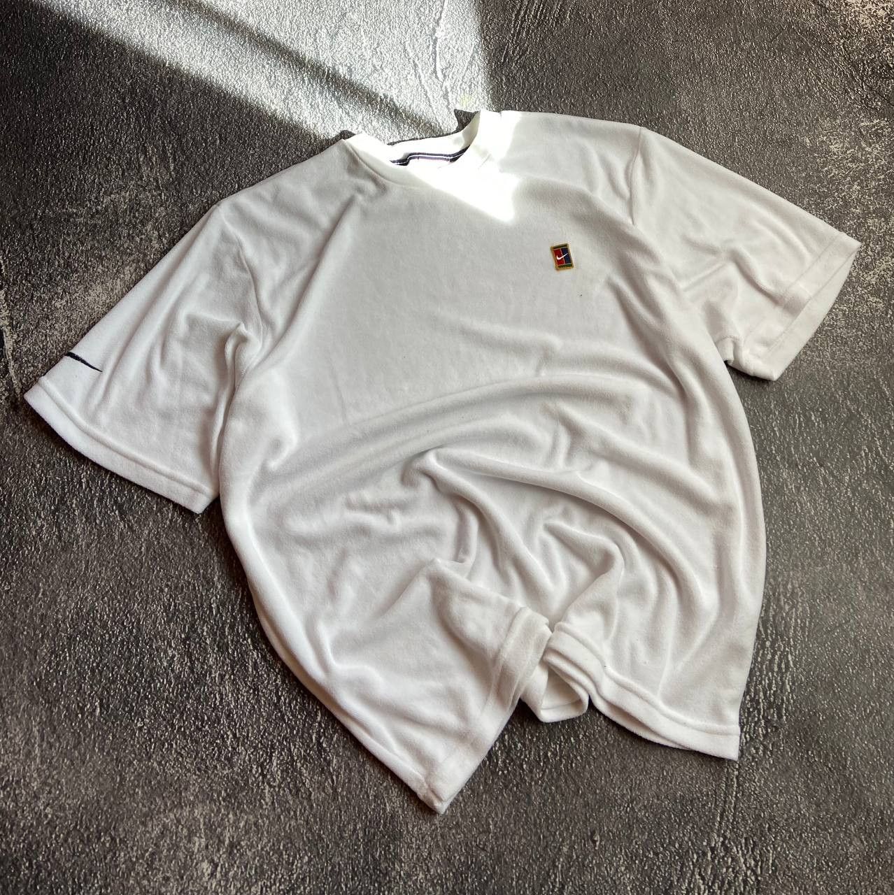 Nike Vintage Nike court white tee Size US L / EU 52-54 / 3 - 1 Thumbnail