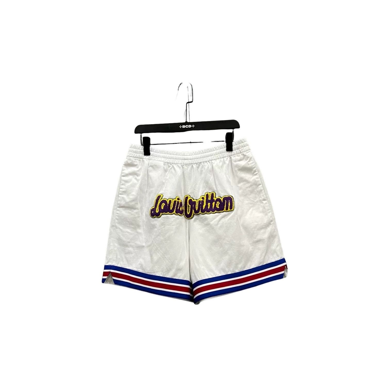 Louis Vuitton Louis Vuitton x NBA Embroidered Logo Shorts Size L Size US 34 / EU 50 - 1 Thumbnail