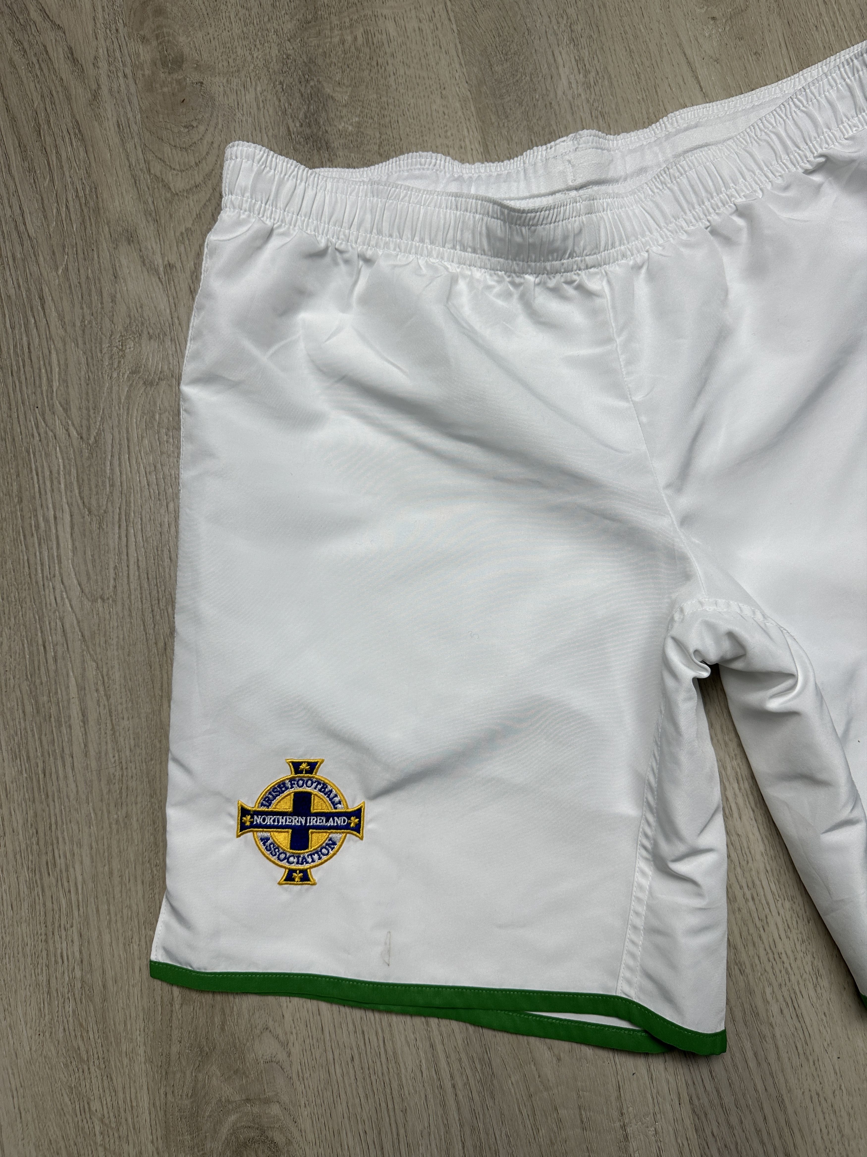 Umbro Northern Ireland Umbro Football Soccer Shorts Size US 30 / EU 46 - 3 Thumbnail