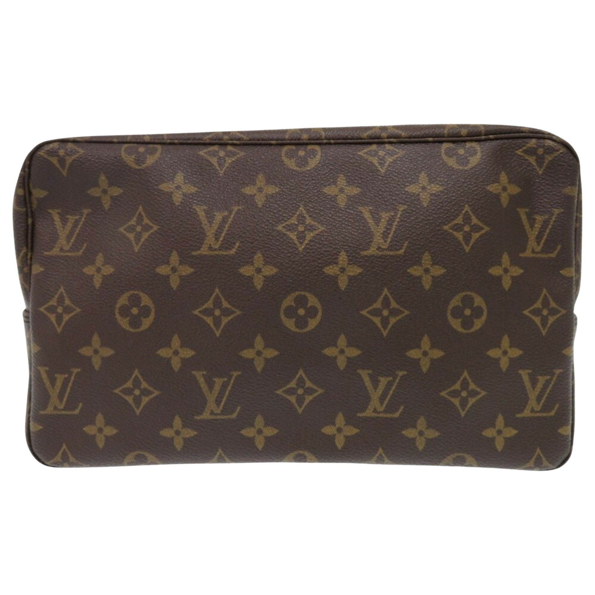 Louis Vuitton Louis Vuitton Trousse de Toilette clutch Size ONE SIZE - 1 Thumbnail
