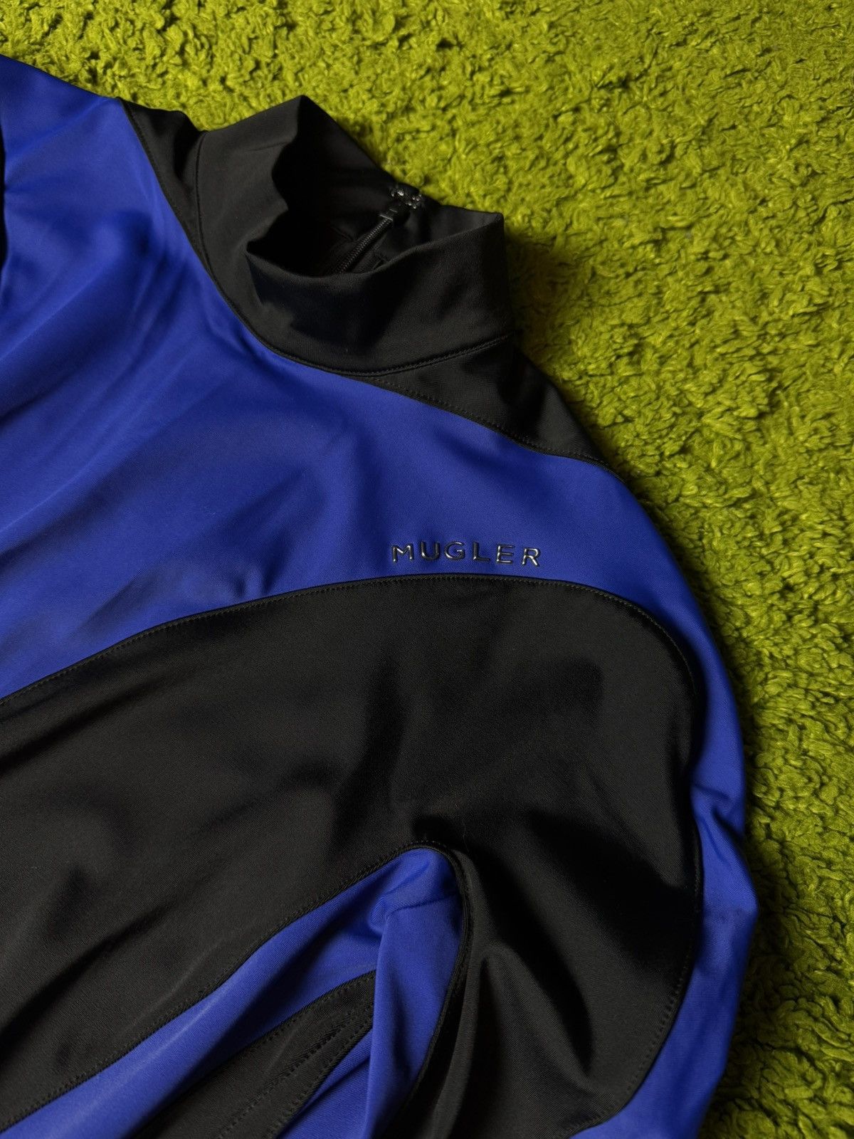 H&M × Mugler Mugler x H&M mini dress NWT Size M / US 6-8 / IT 42-44 - 3 Thumbnail