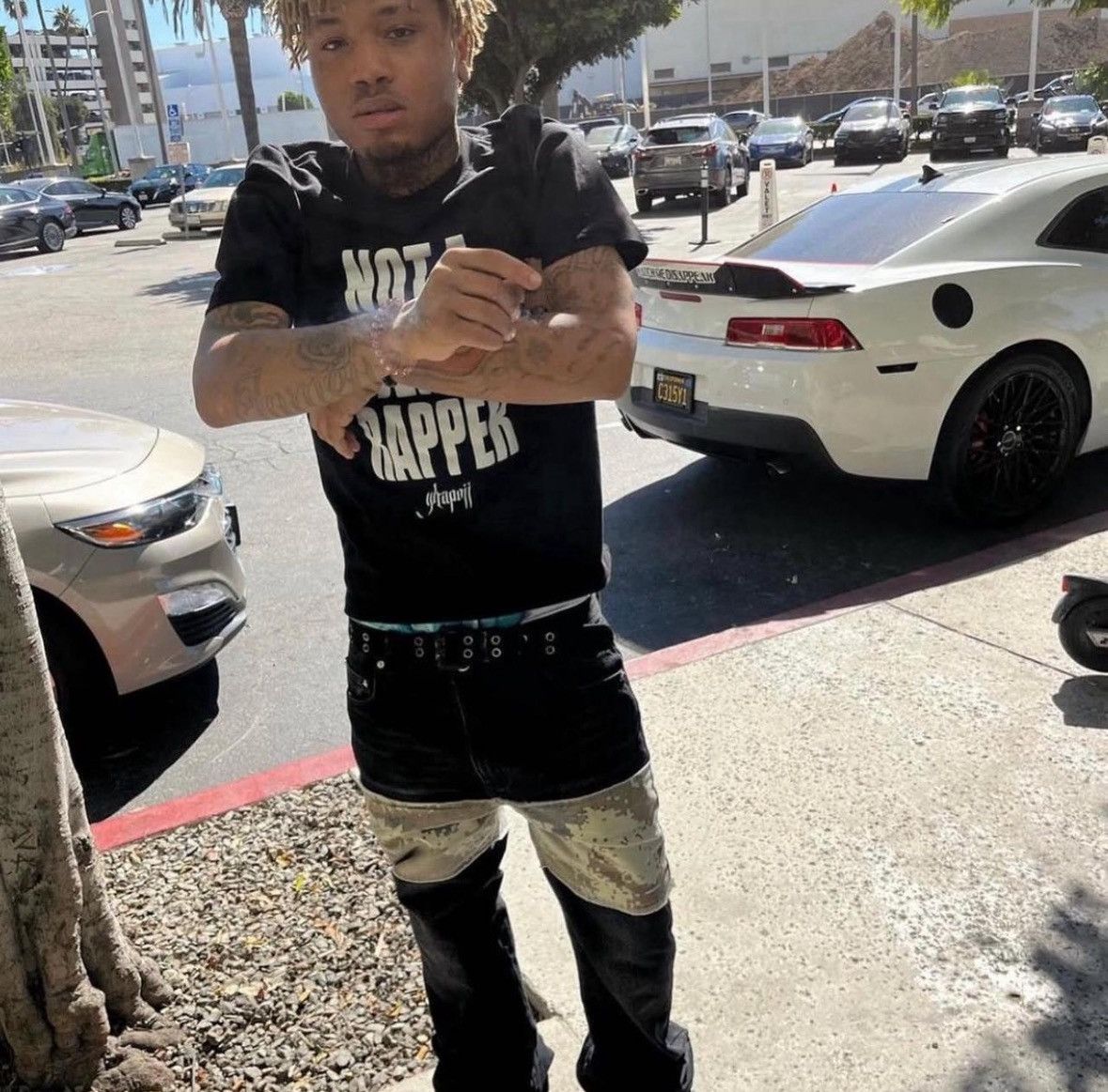Other Nothing Into Something Digital Camo Denim Size US 34 / EU 50 - 14 Thumbnail