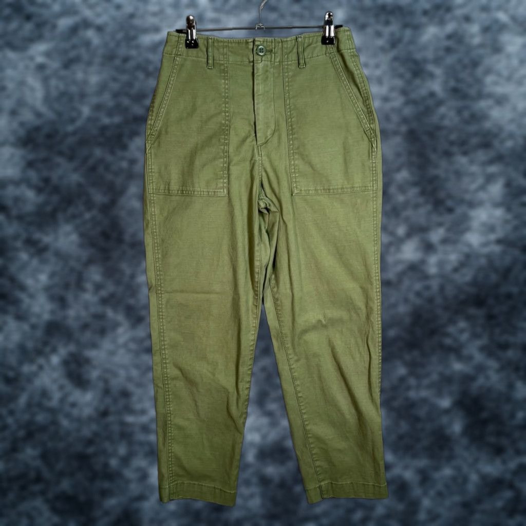 Uniqlo VINTAGE Uniqlo Women Pants Chino Tapered Olive Green 26 Adult Women 26in Inseam 26in Cotton Blend Size 26" / US 2 / IT 38 - 1 Thumbnail