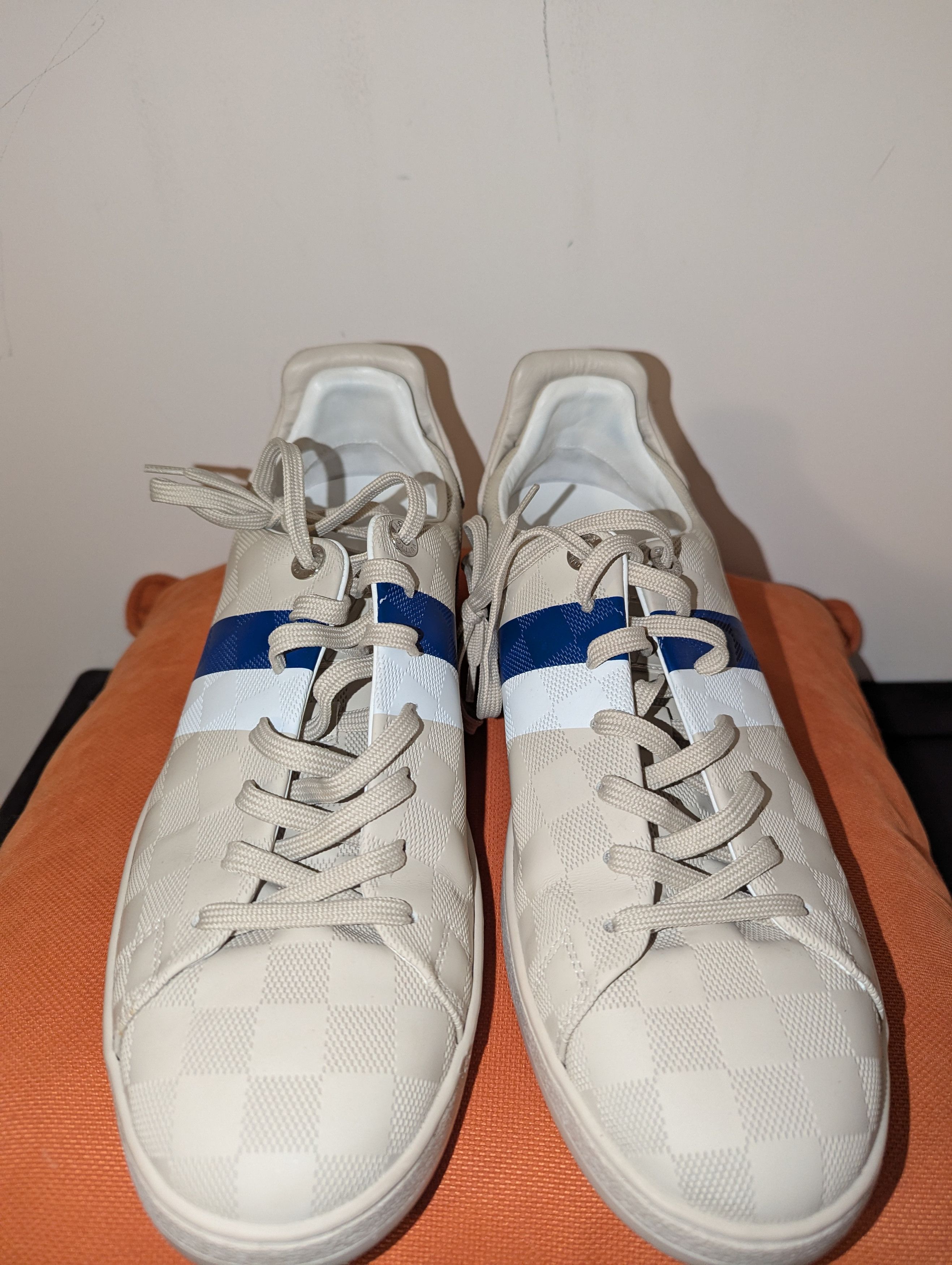 Louis Vuitton LOUIS VUITTON DAMIER INFINI FRONTROW CREAM CHECKERED Size US 7.5 / EU 40-41 - 1 Thumbnail