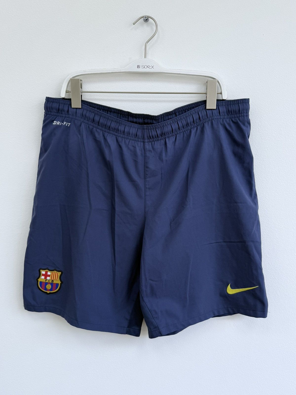 Nike 2013 2014 Barcelona Home Jersey And Shorts Size US L / EU 52-54 / 3 - 9 Thumbnail