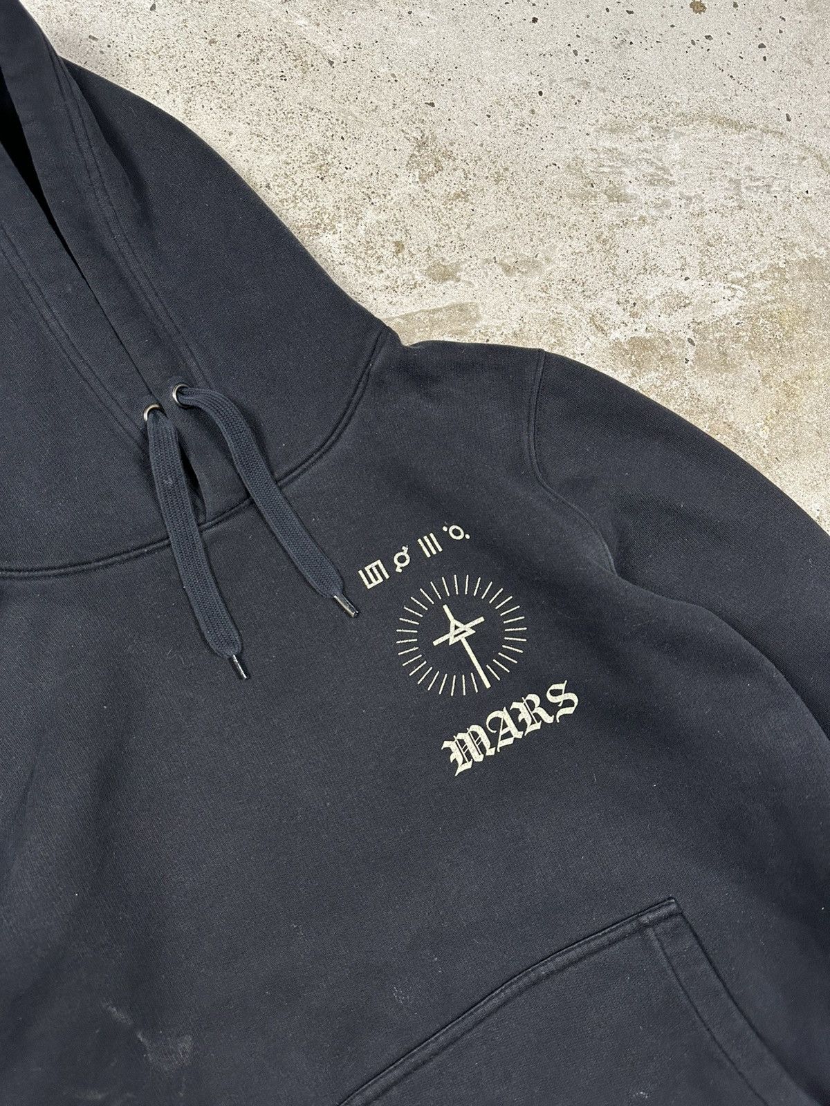 Band Tees Vintage Thirsty Seconds to Mars 30 Band Tour Hoodie Size US M / EU 48-50 / 2 - 5 Thumbnail