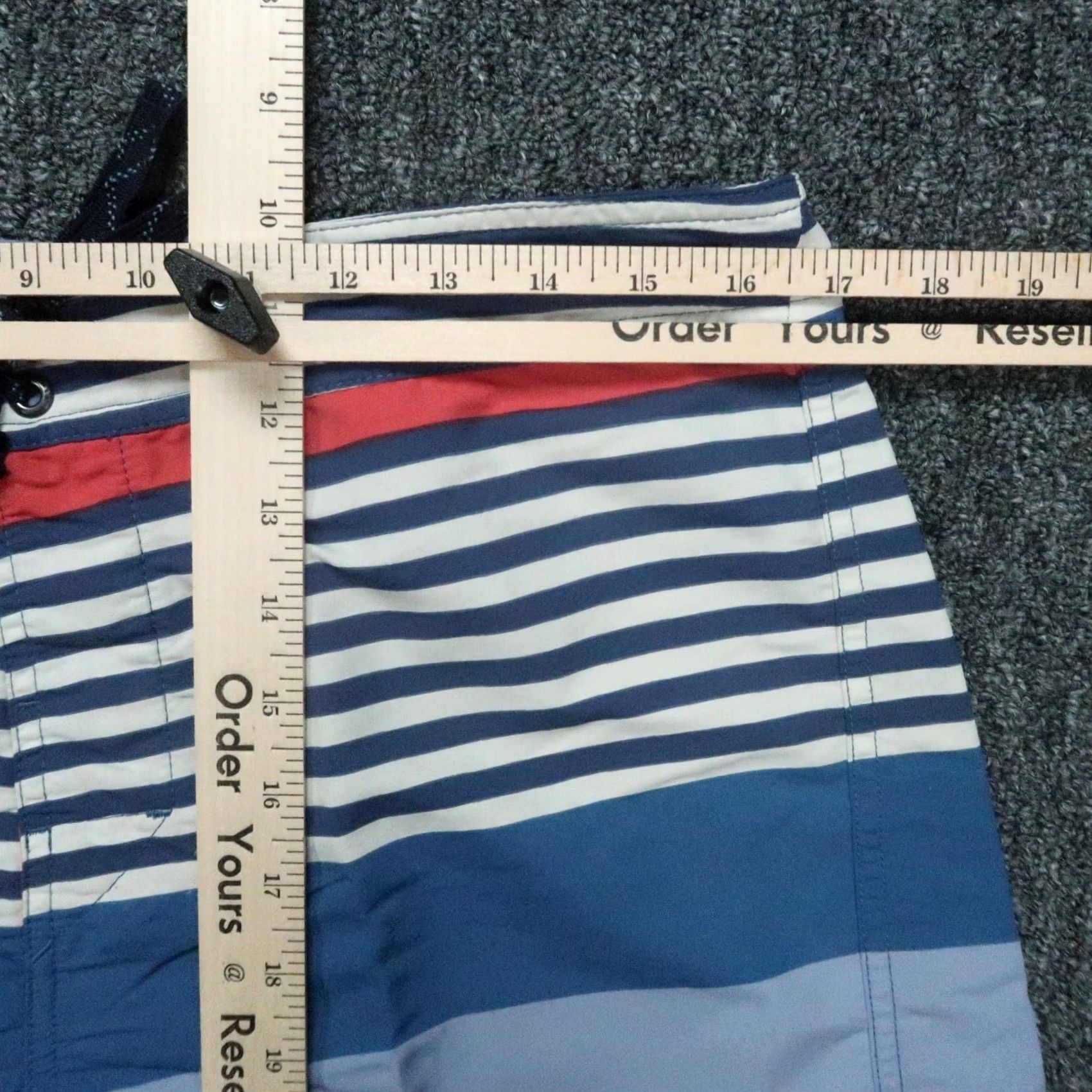 Patagonia Patagonia Board Shorts Mens 34 Blue White Red Stripe Wavefarer Zip Pocket Swim Bottoms Size US 34 / EU 50 - 6 Thumbnail