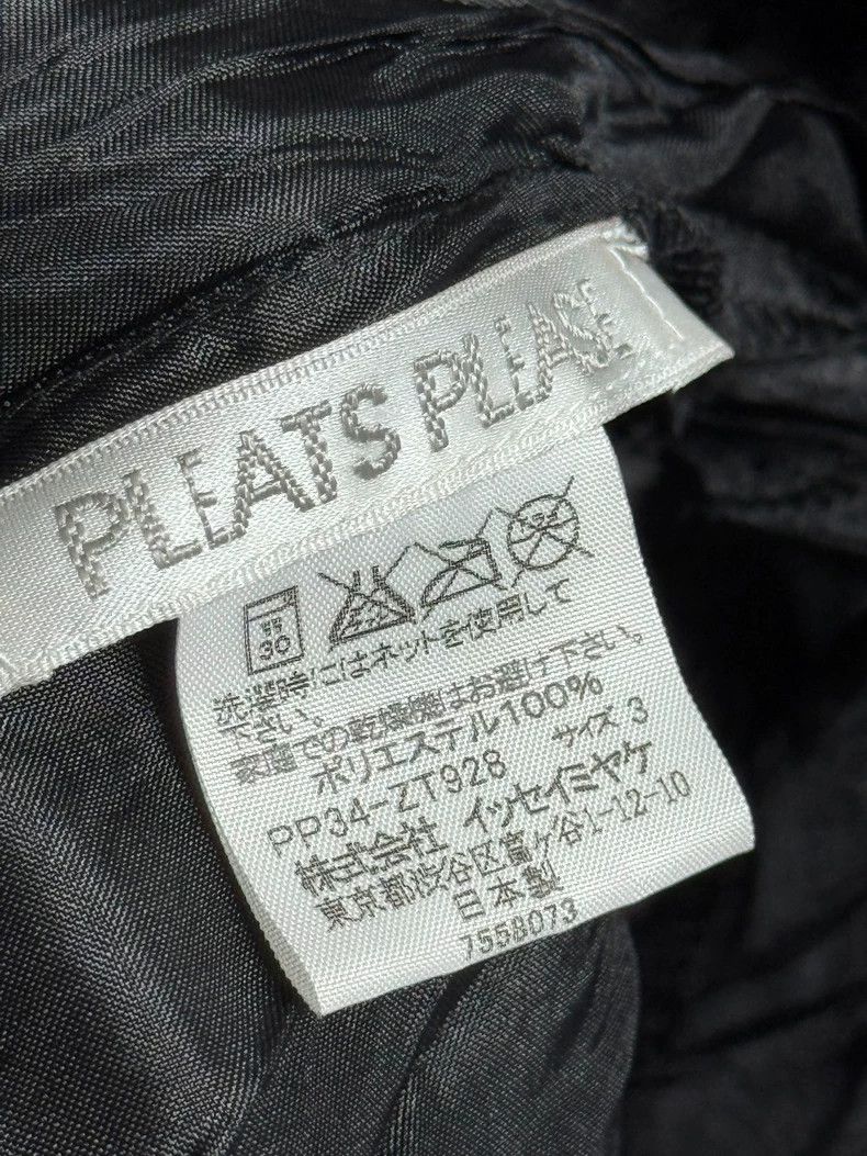 Other Issey Miyake size:3 Black pleated patchwork cardigan top Size XS / US 0-2 / IT 36-38 - 5 Thumbnail