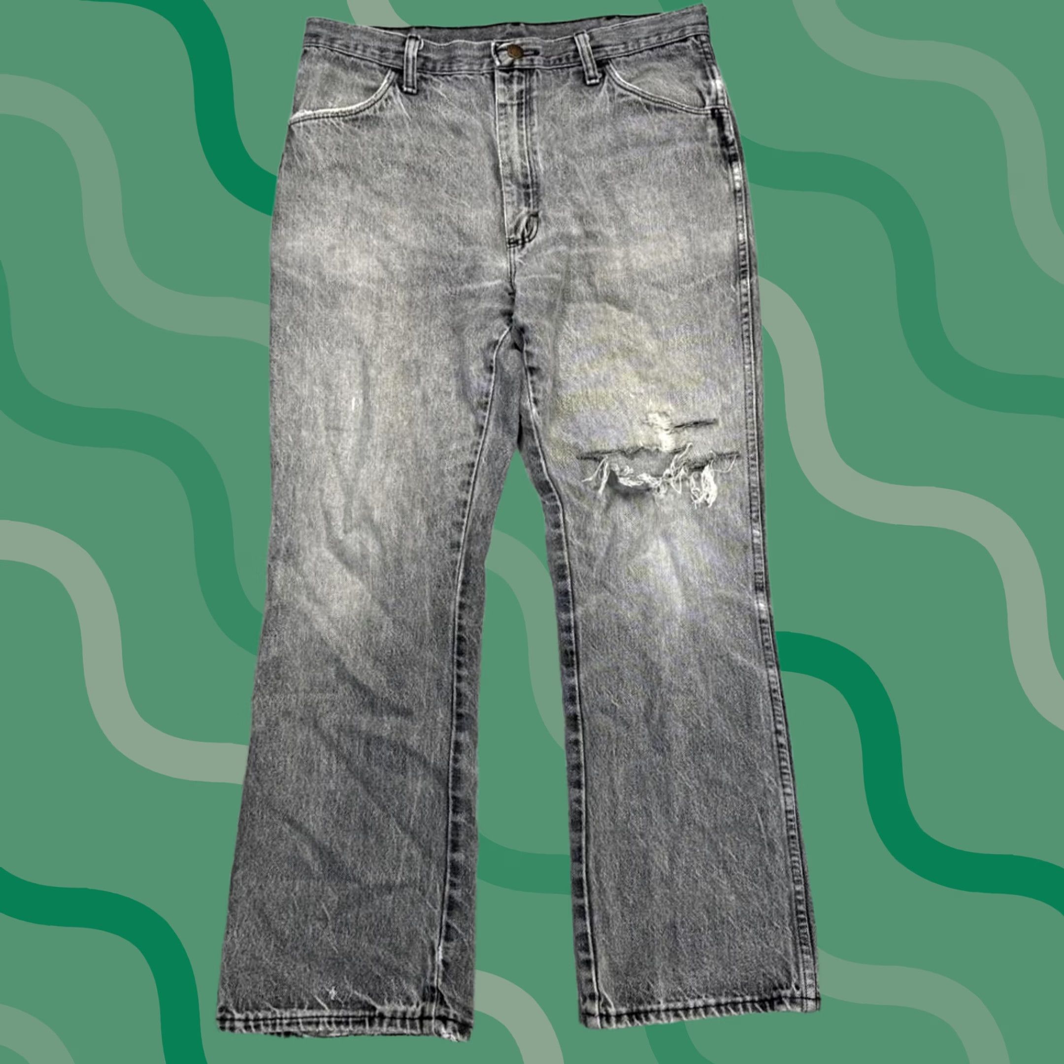 Denime VINTAGE Rustler Jeans Mens 36x30 Gray Distressed Made USA Straight Leg 90s Denim Shirt Size US 36 / EU 52 - 1 Thumbnail