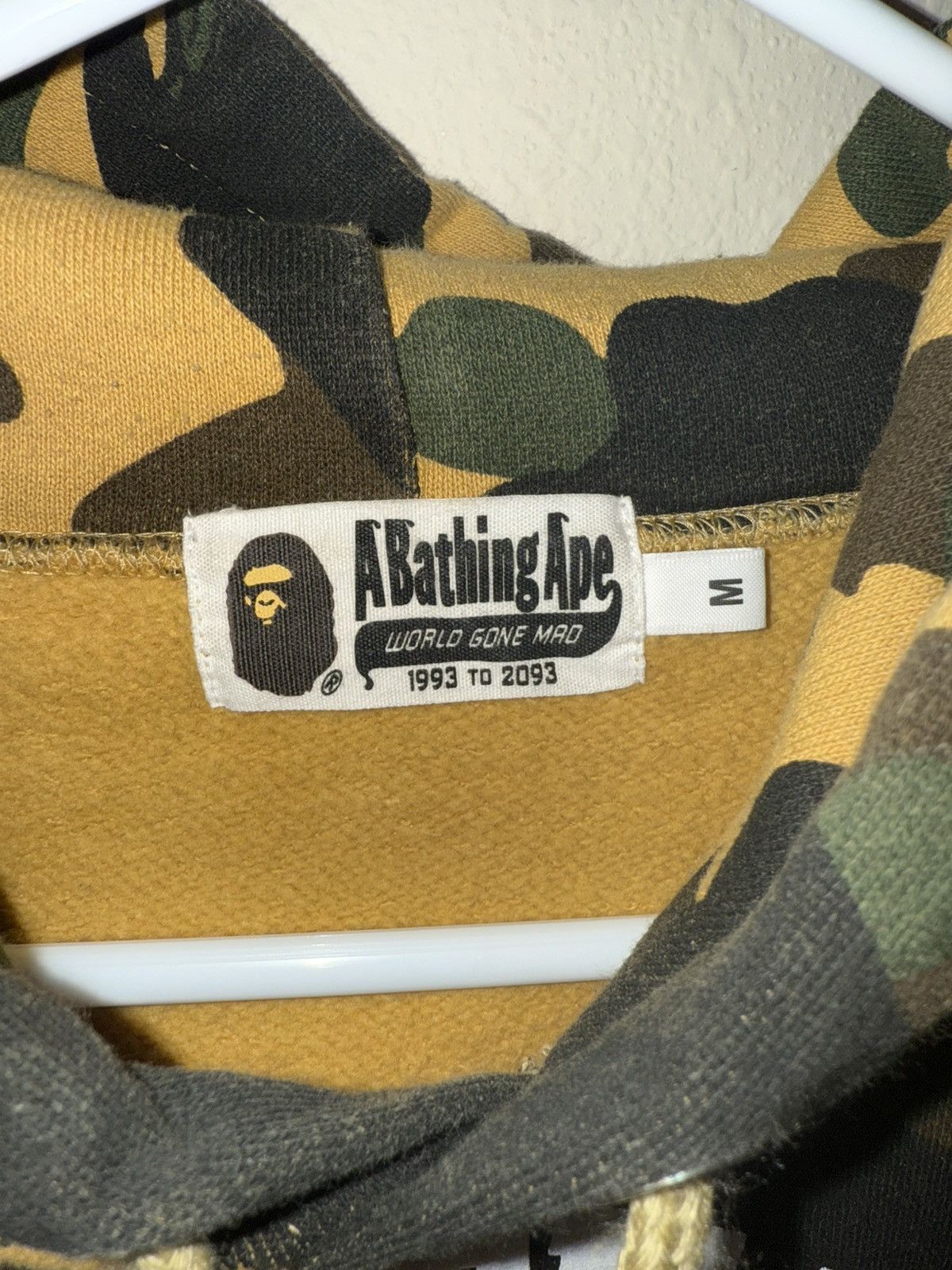 Bape BAPE 1st Camo College Pullover Hoodie ‘Yellow’ Size US M / EU 48-50 / 2 - 4 Thumbnail
