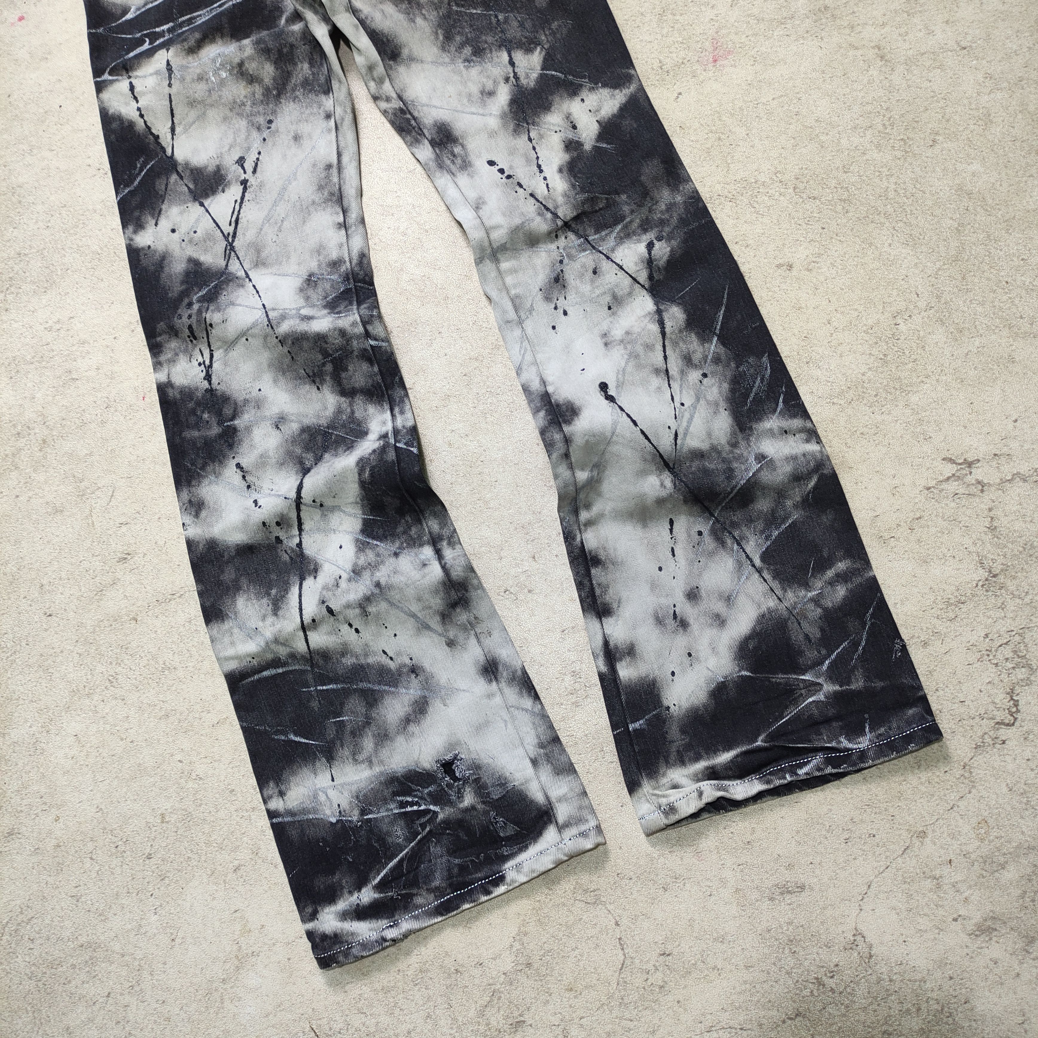 Le Grande Bleu (L.G.B.) Xfrm Flare Jeans Patch Cross - 2000s Archive Vkei LGB Size US 29 - 8 Thumbnail
