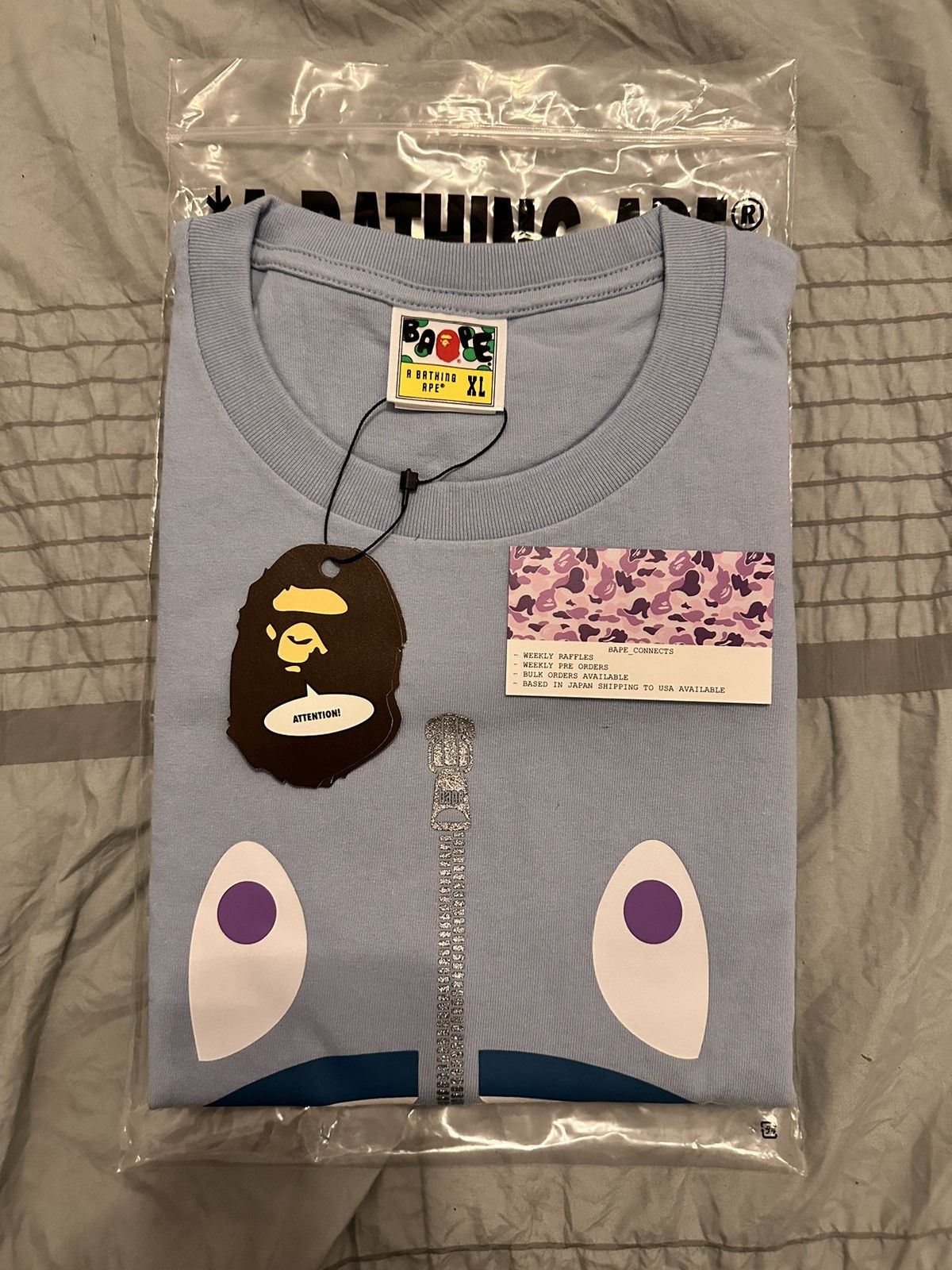 Bape Bape shark logo tee Size US XL / EU 56 / 4 - 1 Thumbnail