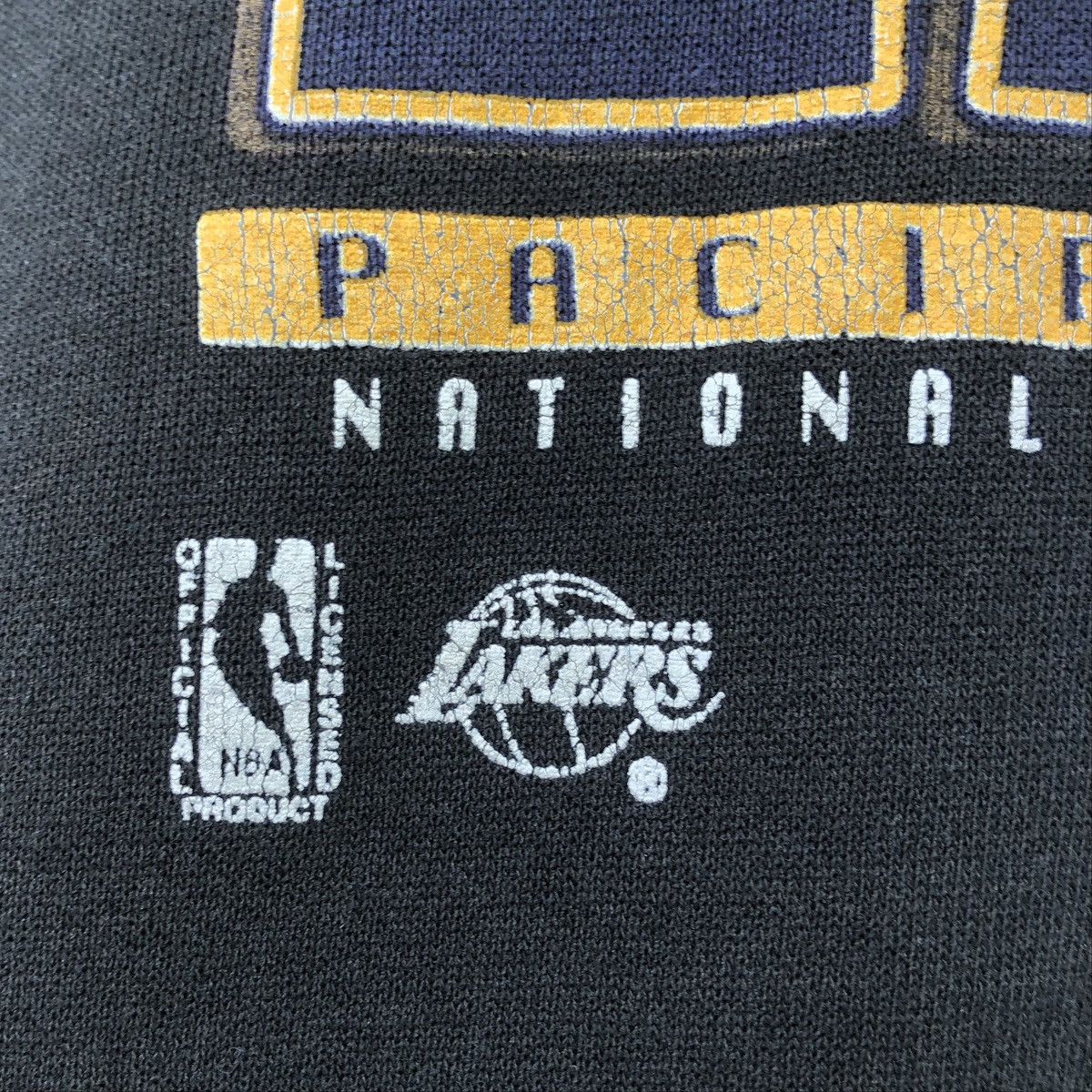Vintage Vintage Sun Faded 90s NBA Los Angeles Lakers sweater hoodie Size US L / EU 52-54 / 3 - 5 Thumbnail