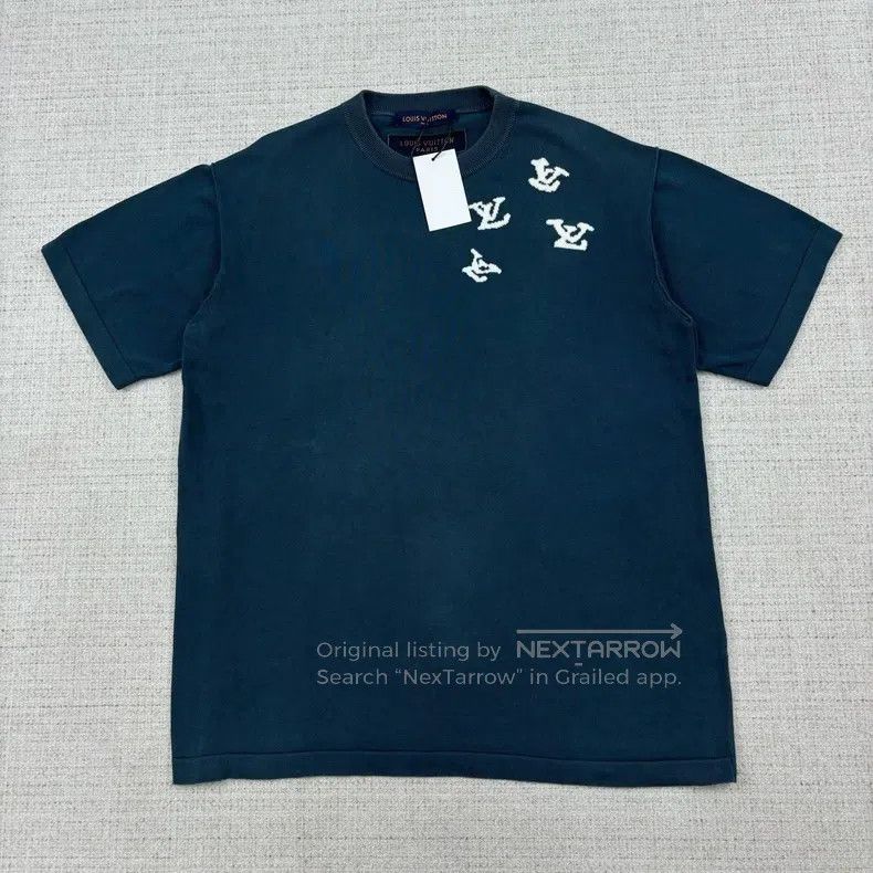 Louis Vuitton Louis Vuitton Pied Piper logo short sleeves Size US L / EU 52-54 / 3 - 1 Thumbnail