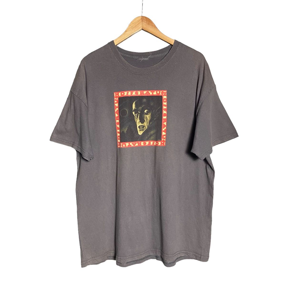 image of Nosferatu Vampire Horror Movie Tee in Grey, Men's (Size XL)