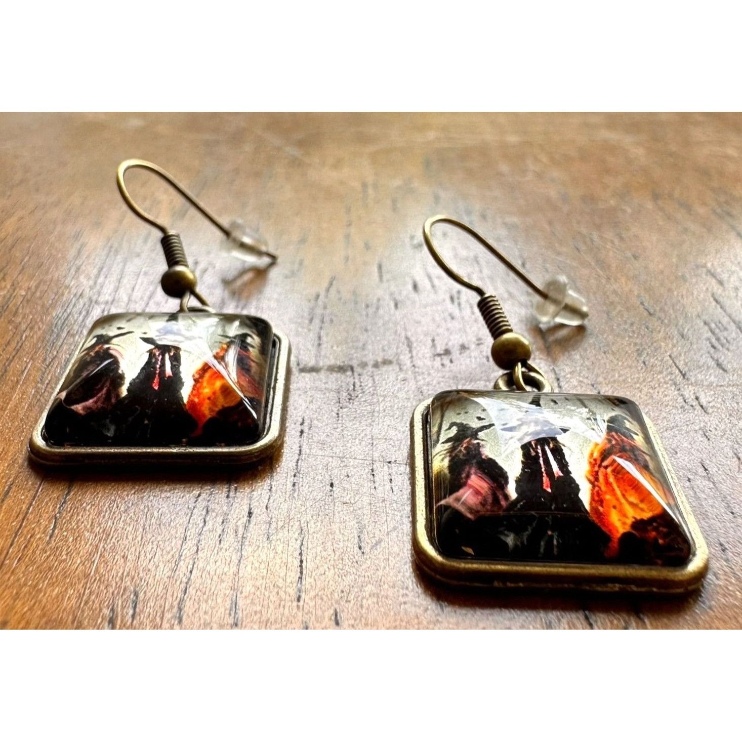 Handmade Macbeth Three Witches Earrings Halloween Supernatural Power Size ONE SIZE - 9 Thumbnail