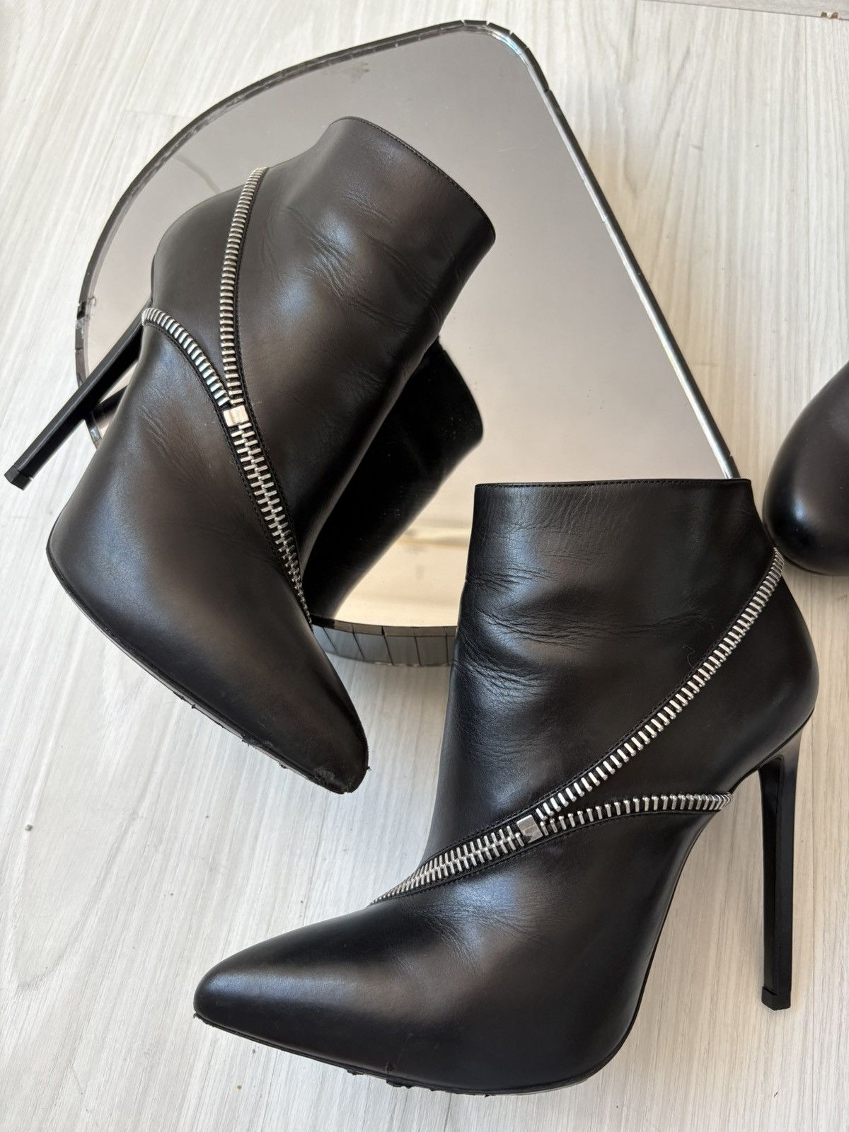 Yves Saint Laurent Yves Saint Laurent boots Size US 6.5 / IT 36.5 - 8 Thumbnail