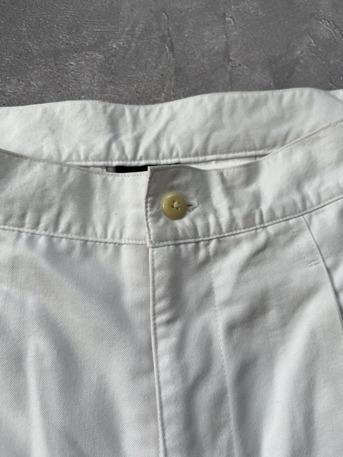 Nike Vintage Nike Shorts 90s Nike Court Shorts tennis White SZ 30 Size US 30 / EU 46 - 4 Thumbnail