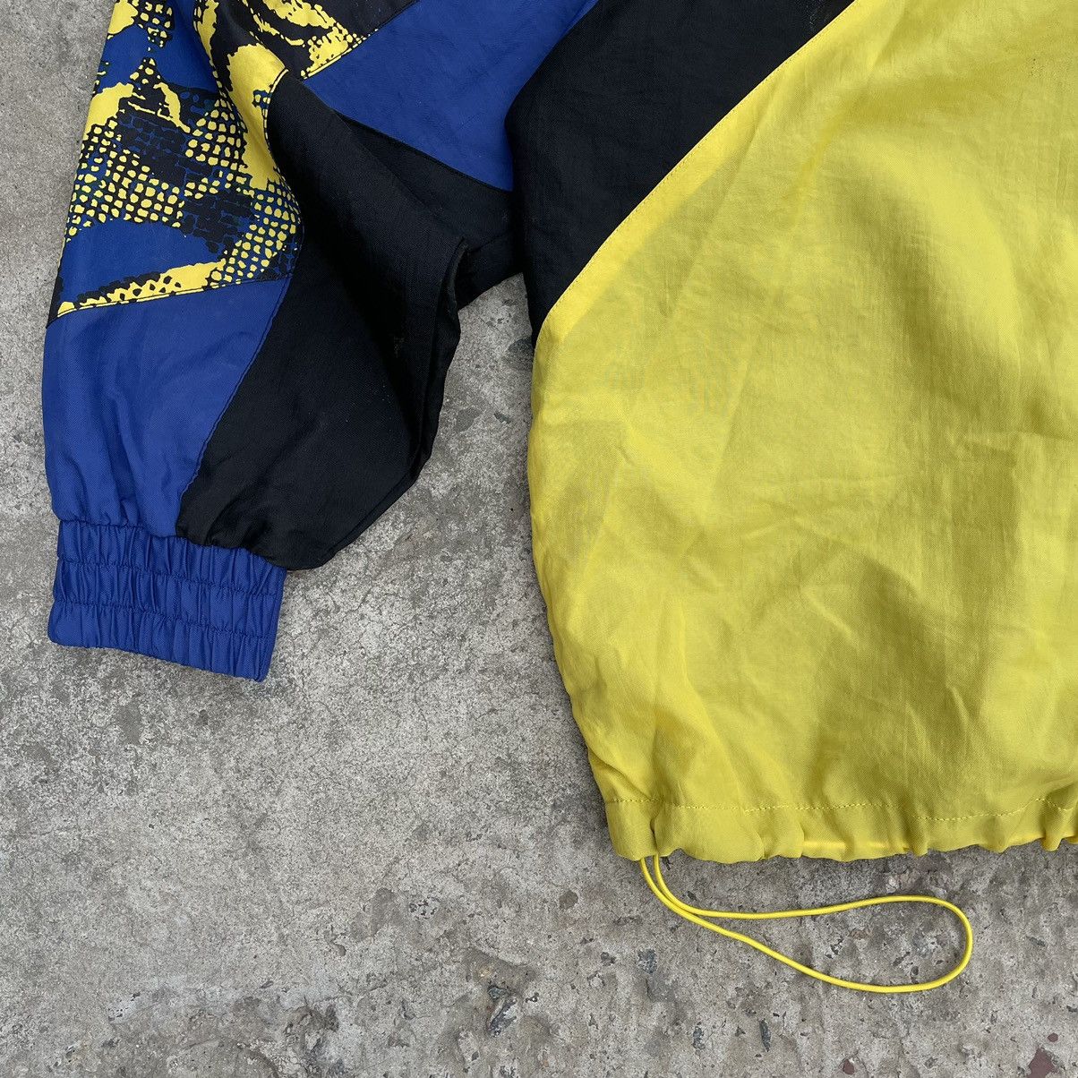 Fila × Vintage Vintage Fila Light Jacket Anorak Windbreaker Y2K 90s USA Size US M / EU 48-50 / 2 - 11 Thumbnail