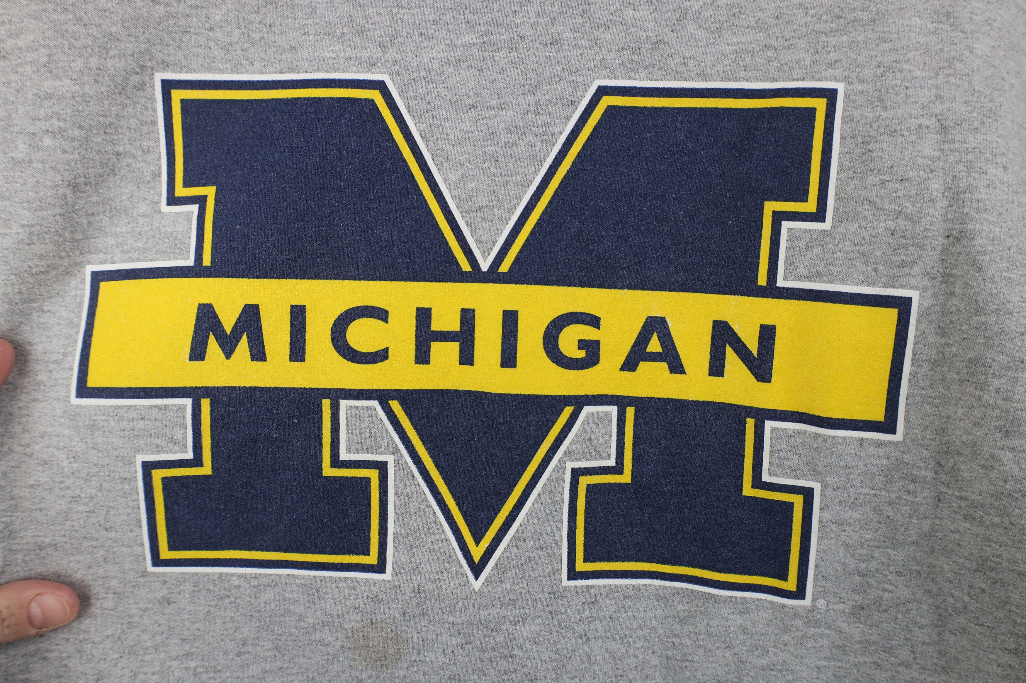 Vintage Vintage 90s Y2K University of Michigan Crewneck Sweatshirt Size US S / EU 44-46 / 1 - 4 Thumbnail