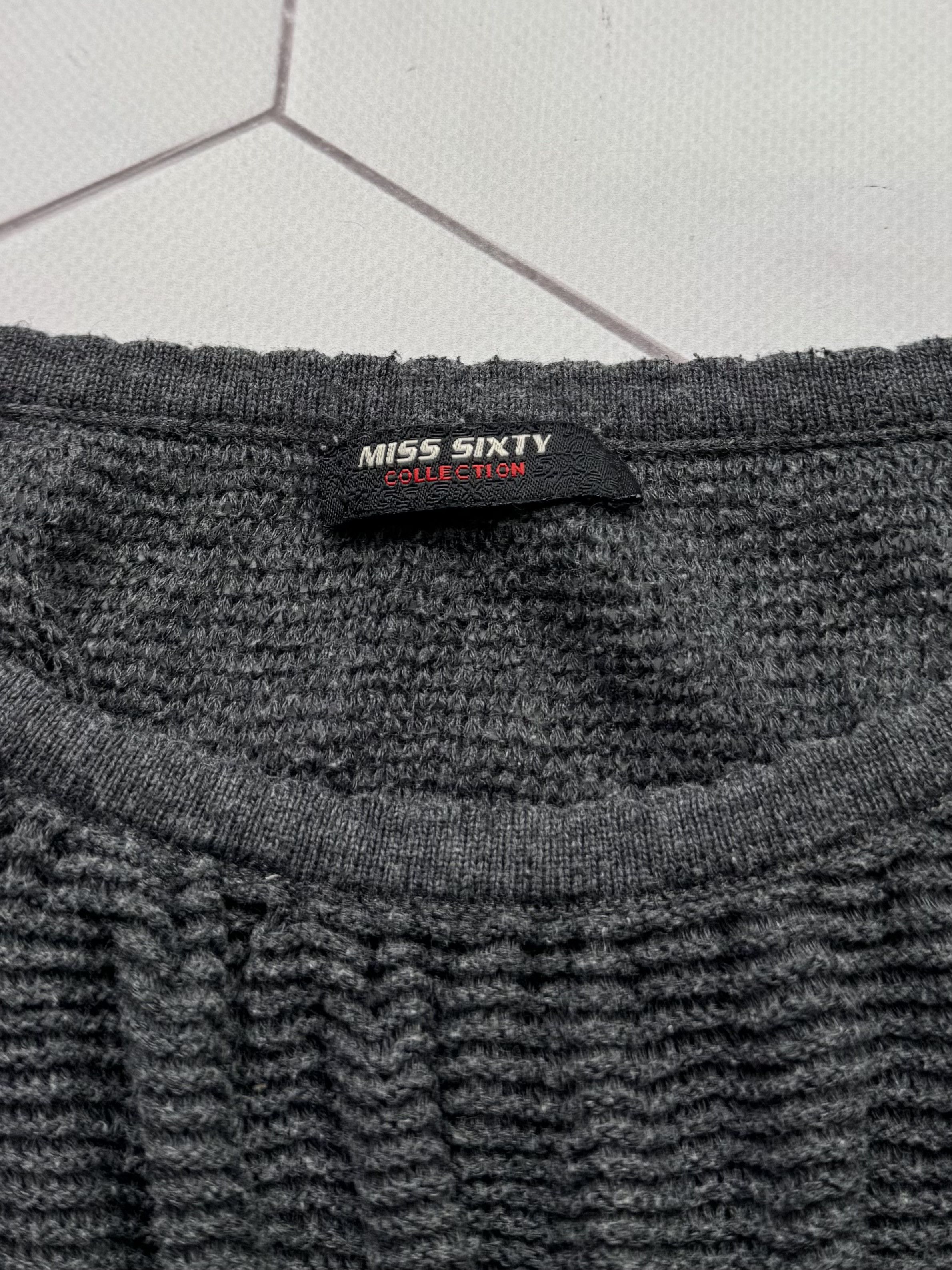 Miss Sixty Miss Sixty Vintage Cropped Sweater Size XS / US 0-2 / IT 36-38 - 4 Thumbnail