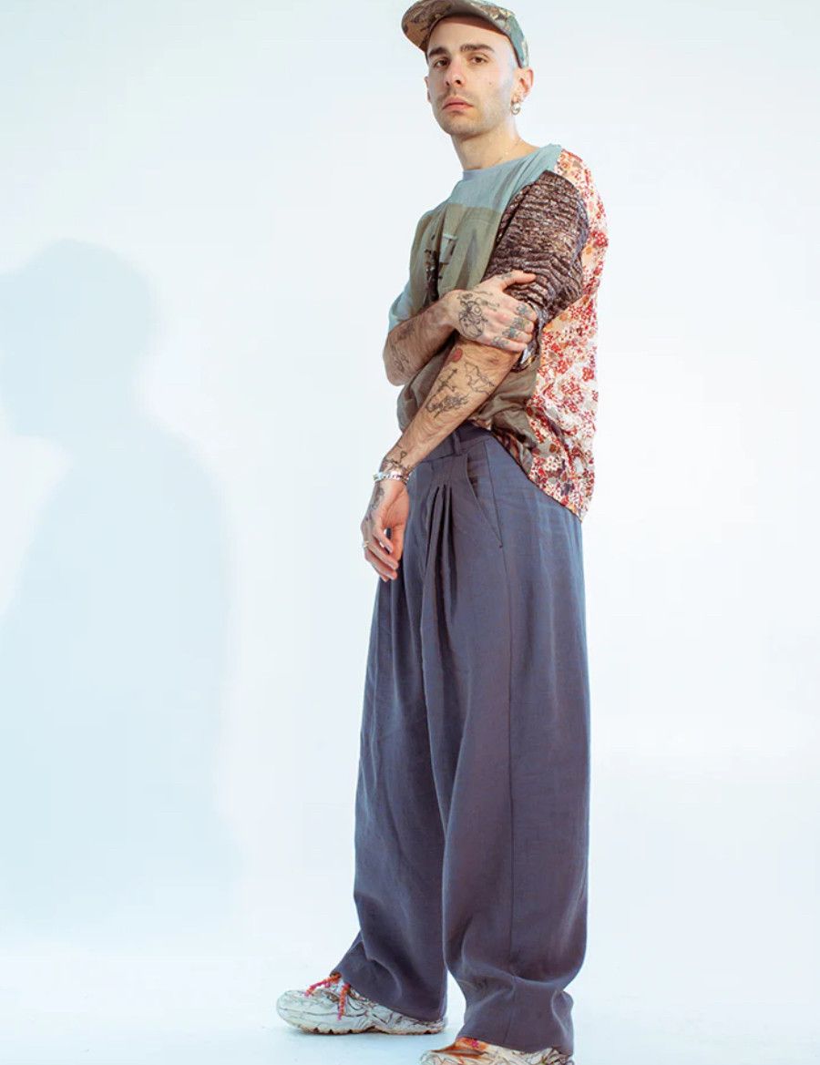 BLESS no.64 Ultrawidepleated pants
