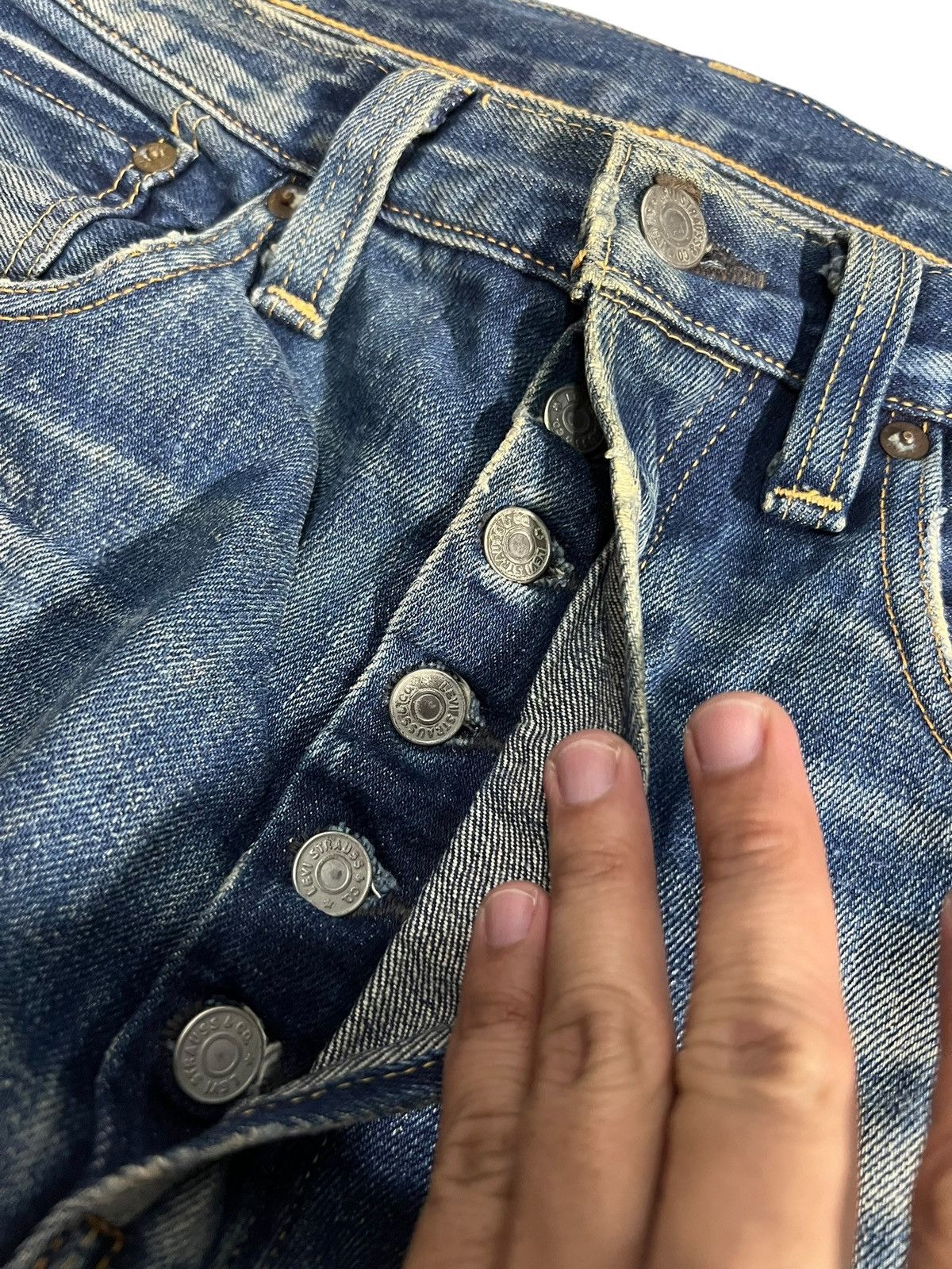 Levi's Vintage Levi’s 501xx Big E Selvedge Distressed Jean Size US 33 - 10 Thumbnail