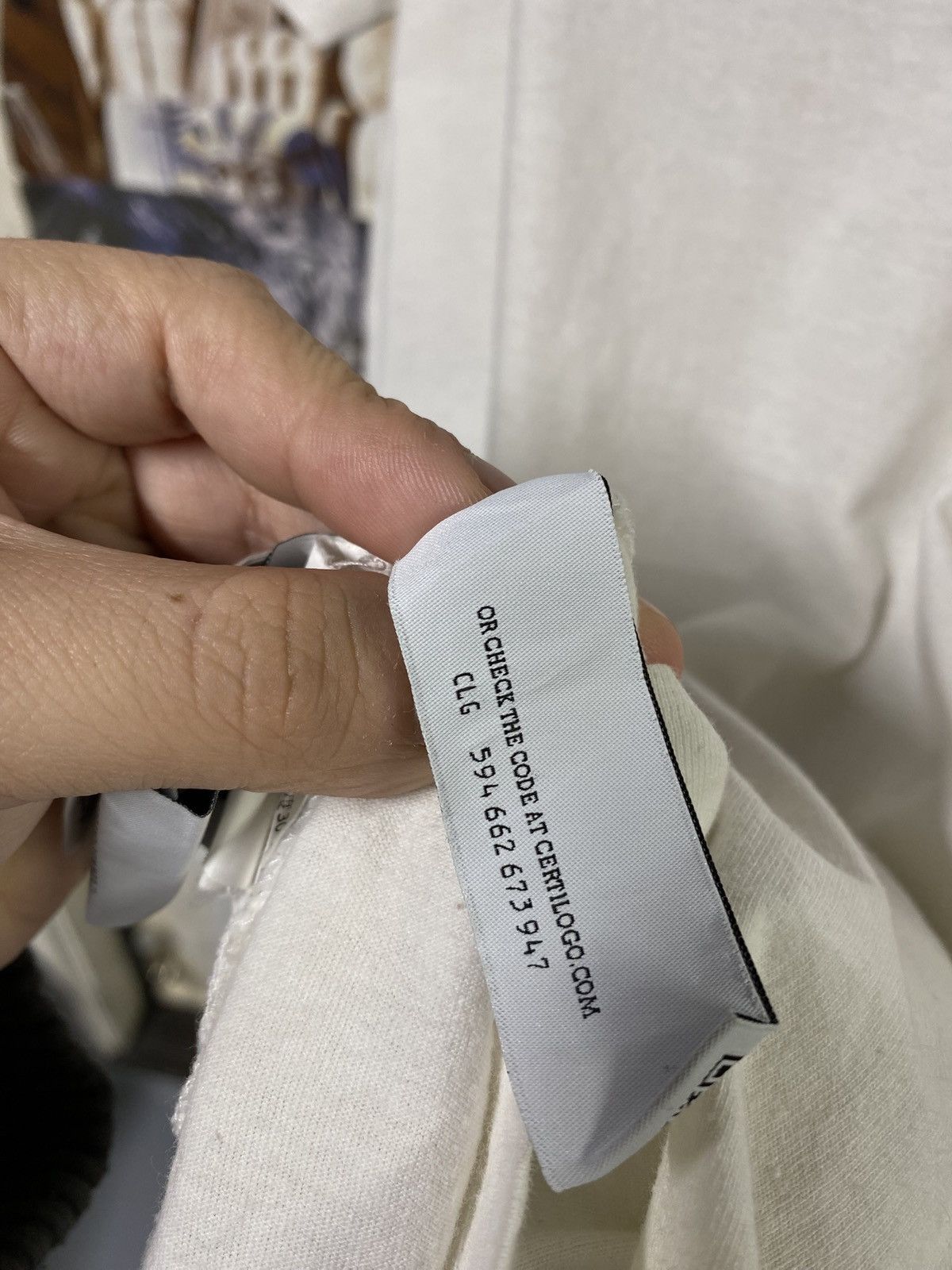 Off-White Off-White World Caterpillar White Mens Tee Shirt XLarge Size US XL / EU 56 / 4 - 7 Thumbnail