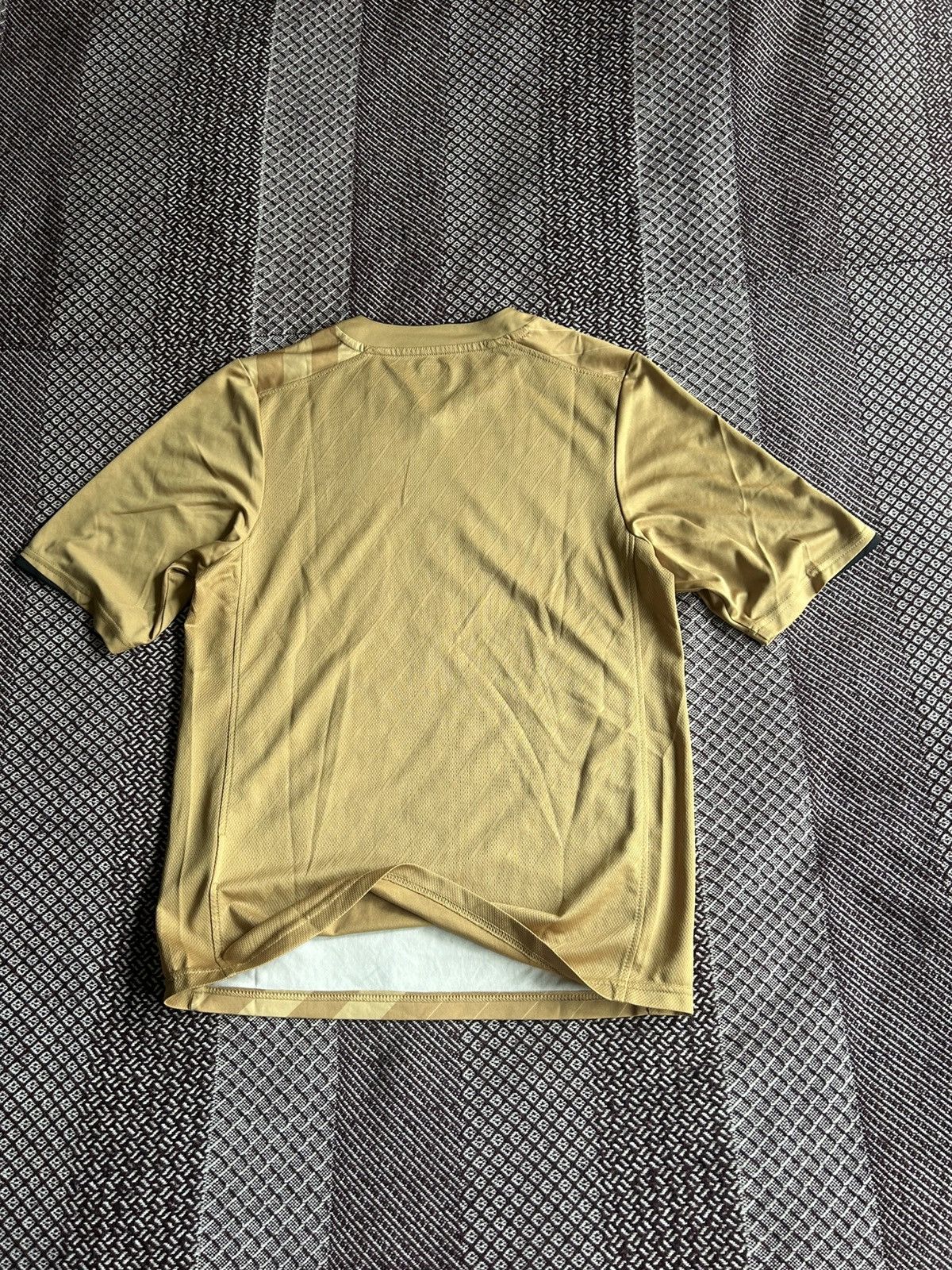 Nike × Vintage Vintage Nike Dri-Fit Sportswear T-Shirt Unisex Size S/M Size US S / EU 44-46 / 1 - 8 Thumbnail