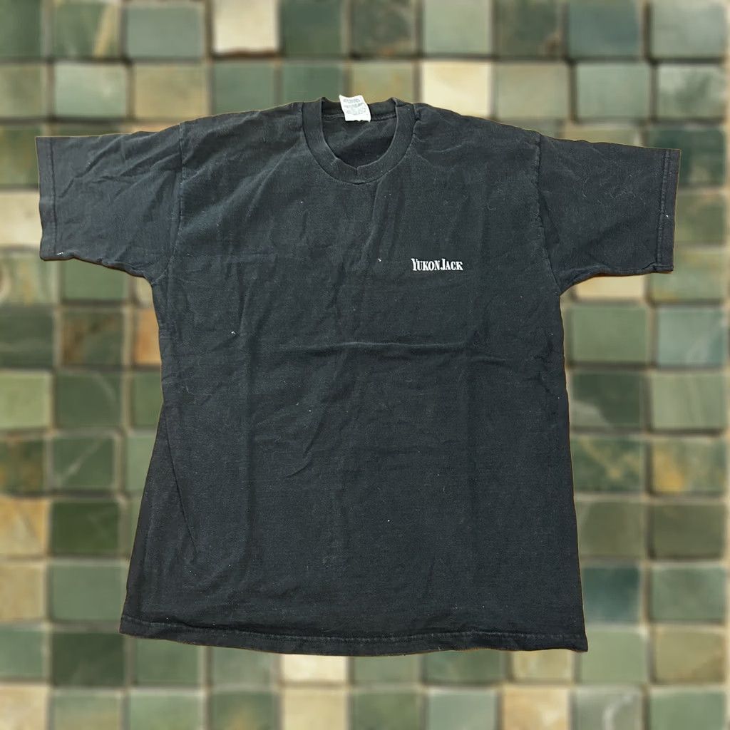 Fruit Of The Loom VINTAGE Fruit of the Loom T-Shirt Large Black 90s Yukon Jack Mens Size US L / EU 52-54 / 3 - 1 Thumbnail