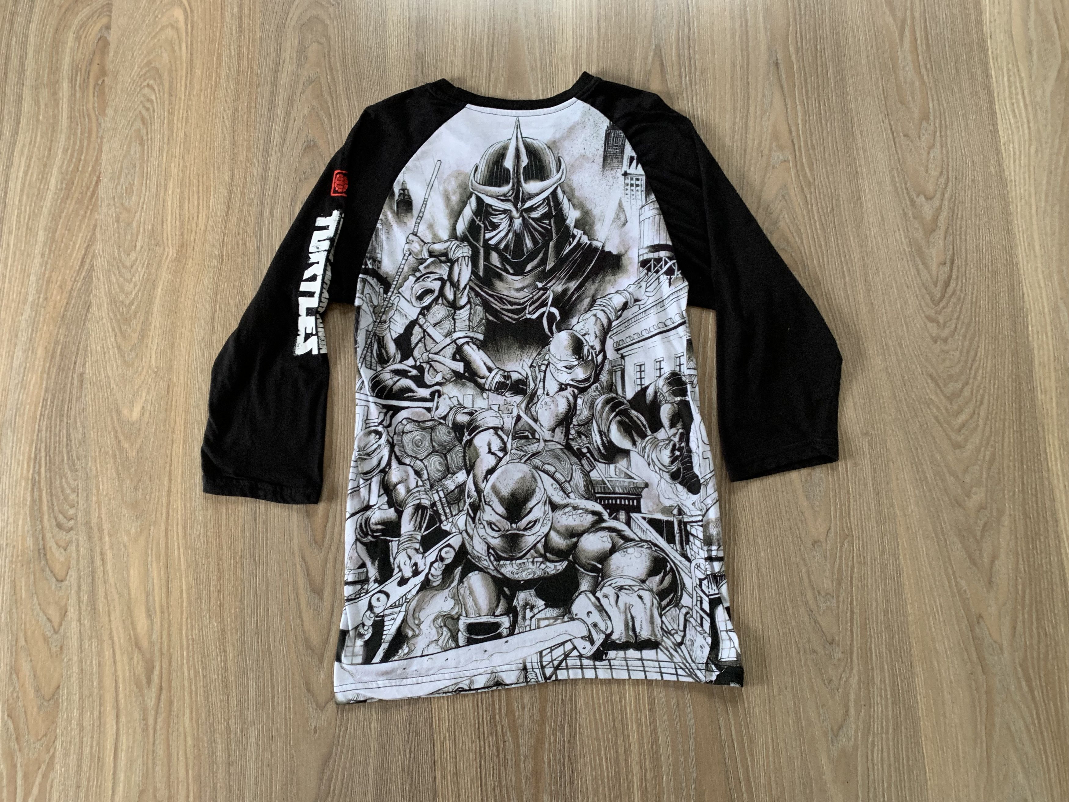 Nickelodeon LootCrate DX Teenage Mutant Ninja Turtles 3/4 Sleeve Shirt Size US L / EU 52-54 / 3 - 3 Thumbnail