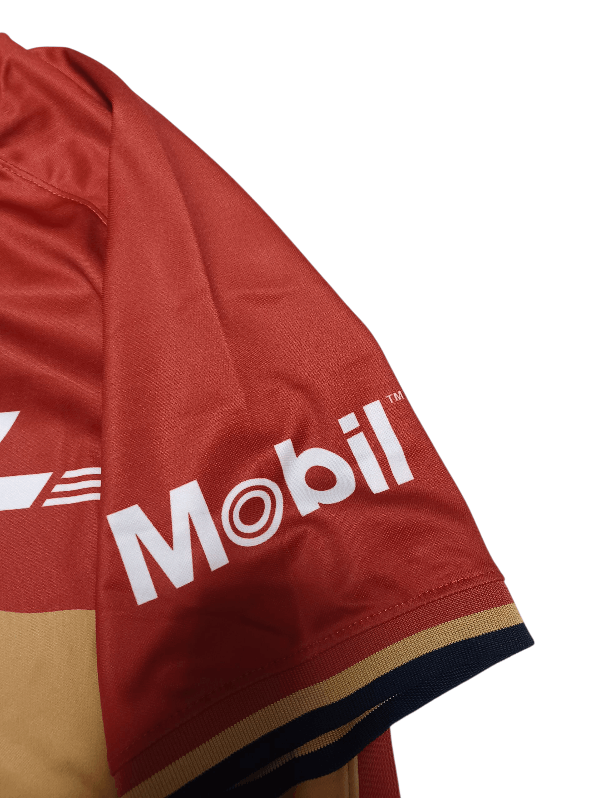 Nike PUMAS UNAM NIKE MEXICO 2021/2022 SOCCER JERSEY VINTAGE RARE Size US S / EU 44-46 / 1 - 4 Thumbnail
