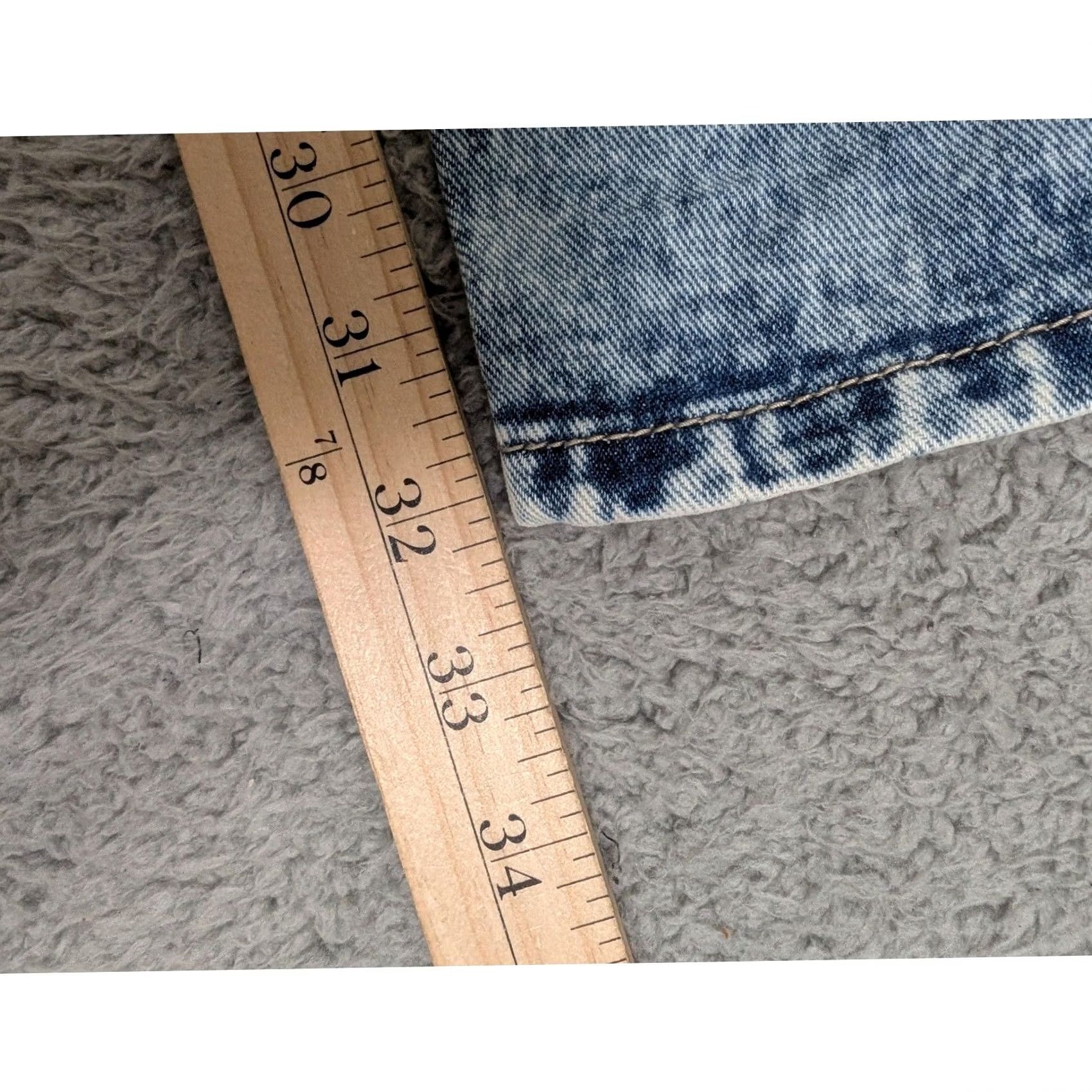 Von Dutch VINTAGE? No. Von Dutch Tie Front Wide Leg Jeans Womens 7 Light Wash Denim Patch Logo Y2K New Size 28" / US 6 / IT 42 - 7 Thumbnail