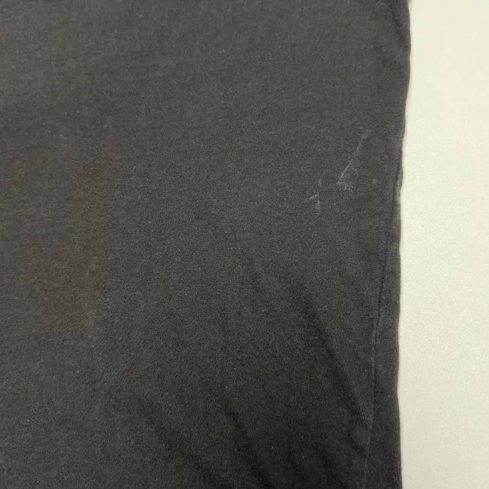 Other Twilight Movie T Shirt Mens 2XL 23.5x25 Black Short Sleeve 1 Size XXL / US 16-18 / IT 52-54 - 8 Thumbnail