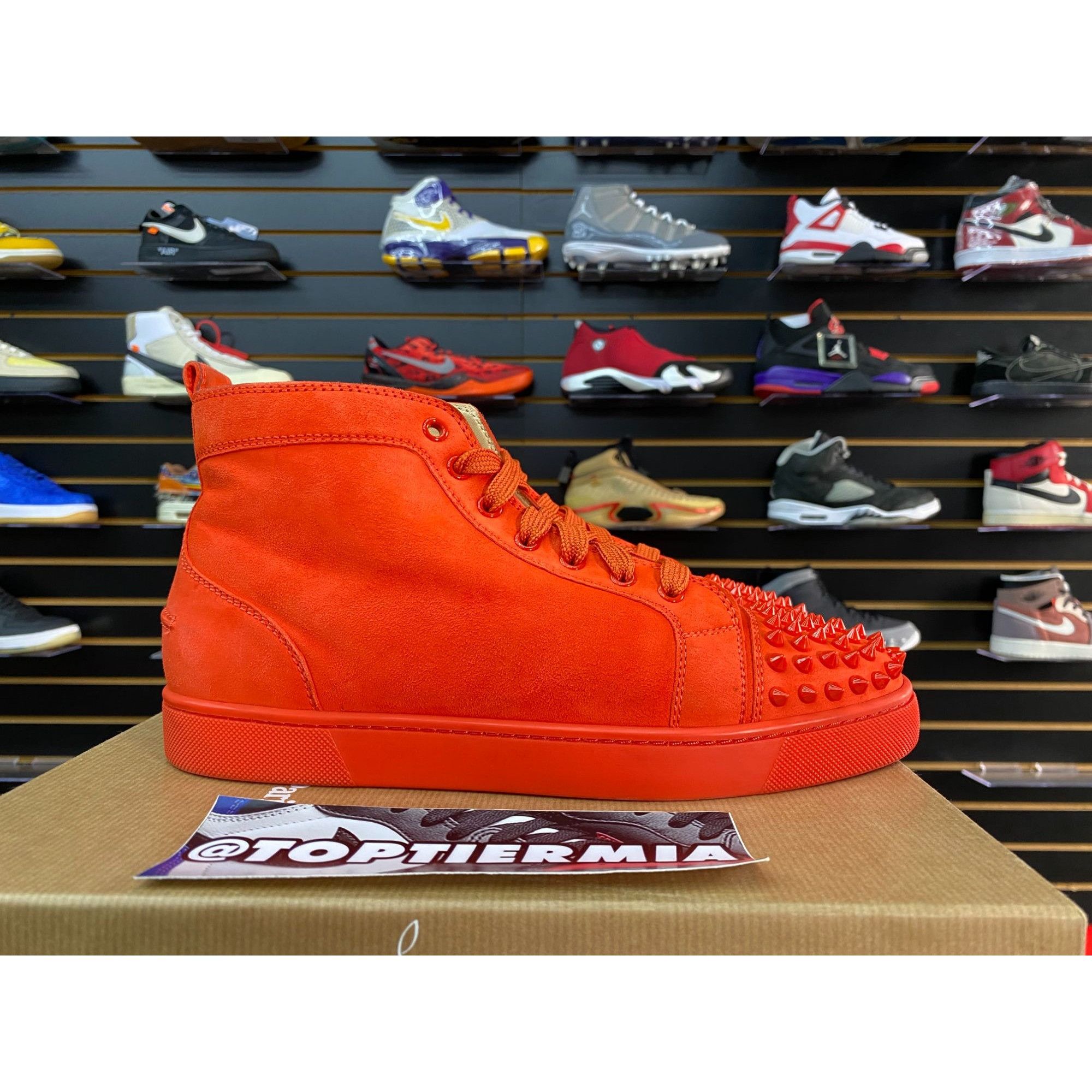 Christian Louboutin CHRISTIAN LOUBOUTIN ORANGE SUEDE sz 40.5 Size US 7.5 / EU 40-41 - 3 Thumbnail