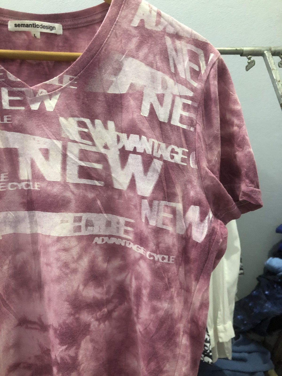 Japanese Brand × semanticdesign Semanticdesign All-Over Print V-Neck Tee — Avant-Garde Size US S / EU 44-46 / 1 - 5 Thumbnail