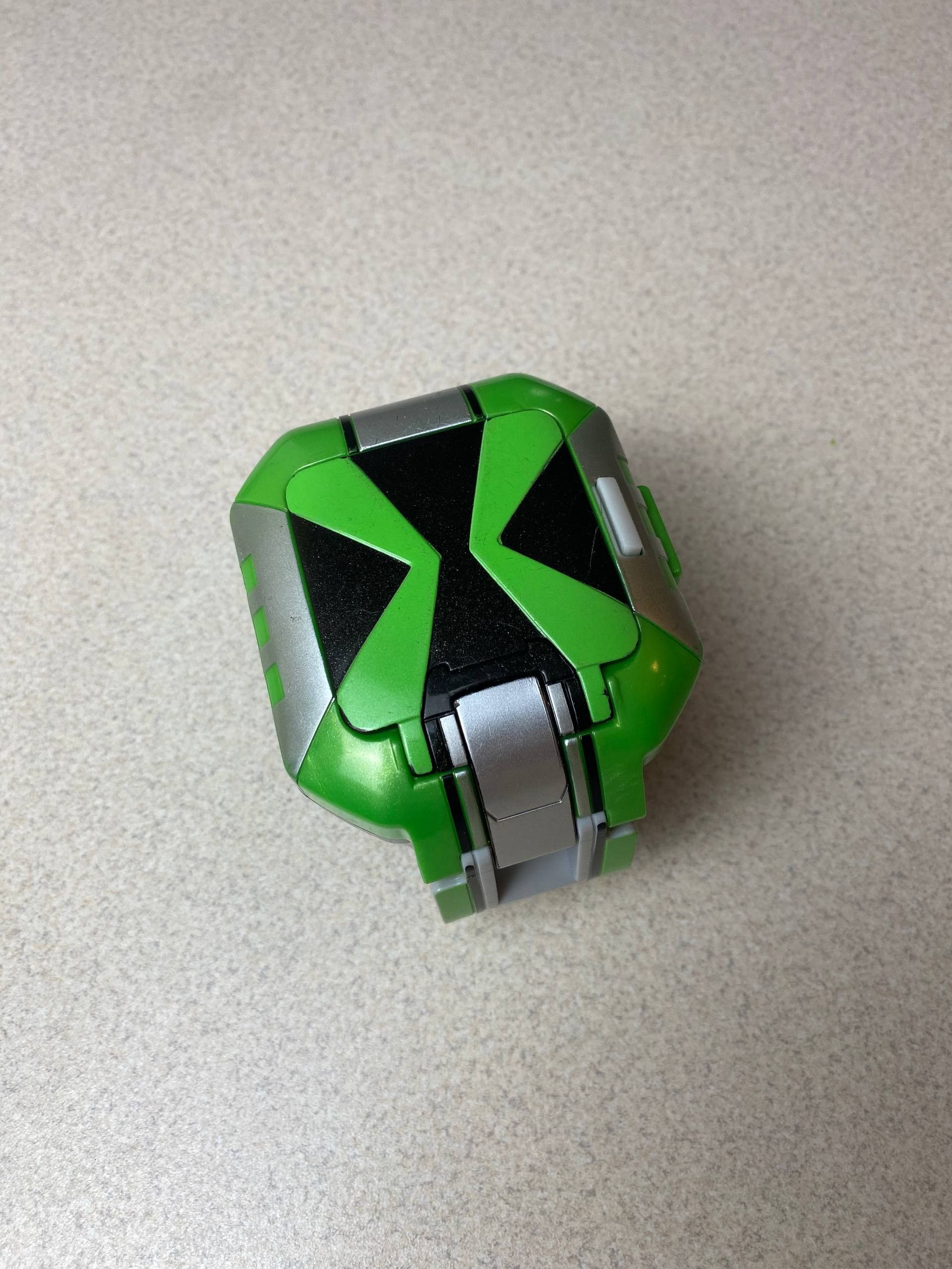 Cartoon Network ULTRA Ben 10 Ultimate Alien Sensor Ultimatrix Bandai 2011 Size ONE SIZE - 9 Thumbnail