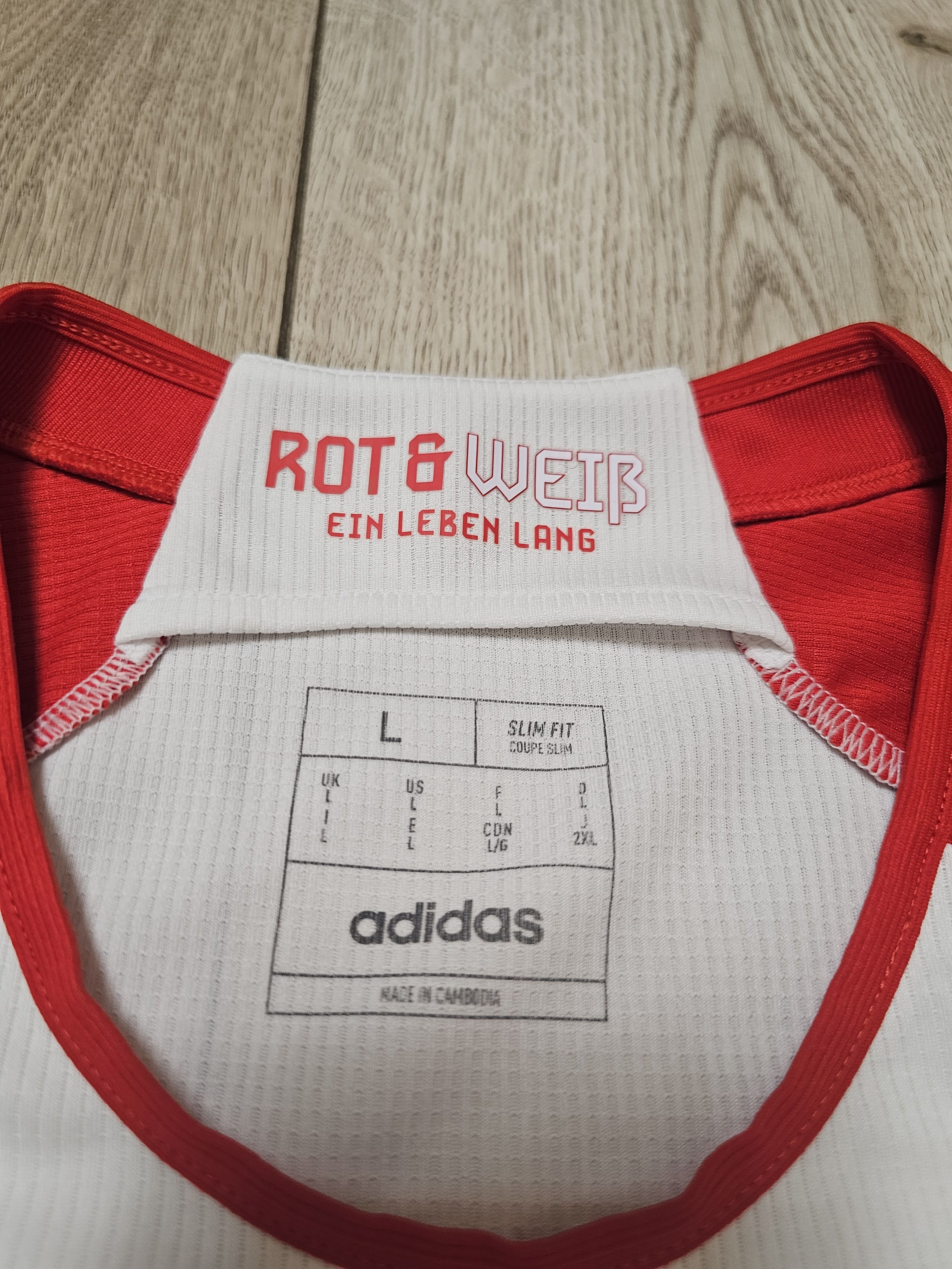 Adidas BAYERN MUNICH 2023 2024 HOME KIMMICH FOOTBALL SOCCER JERSEY Size US L / EU 52-54 / 3 - 8 Thumbnail
