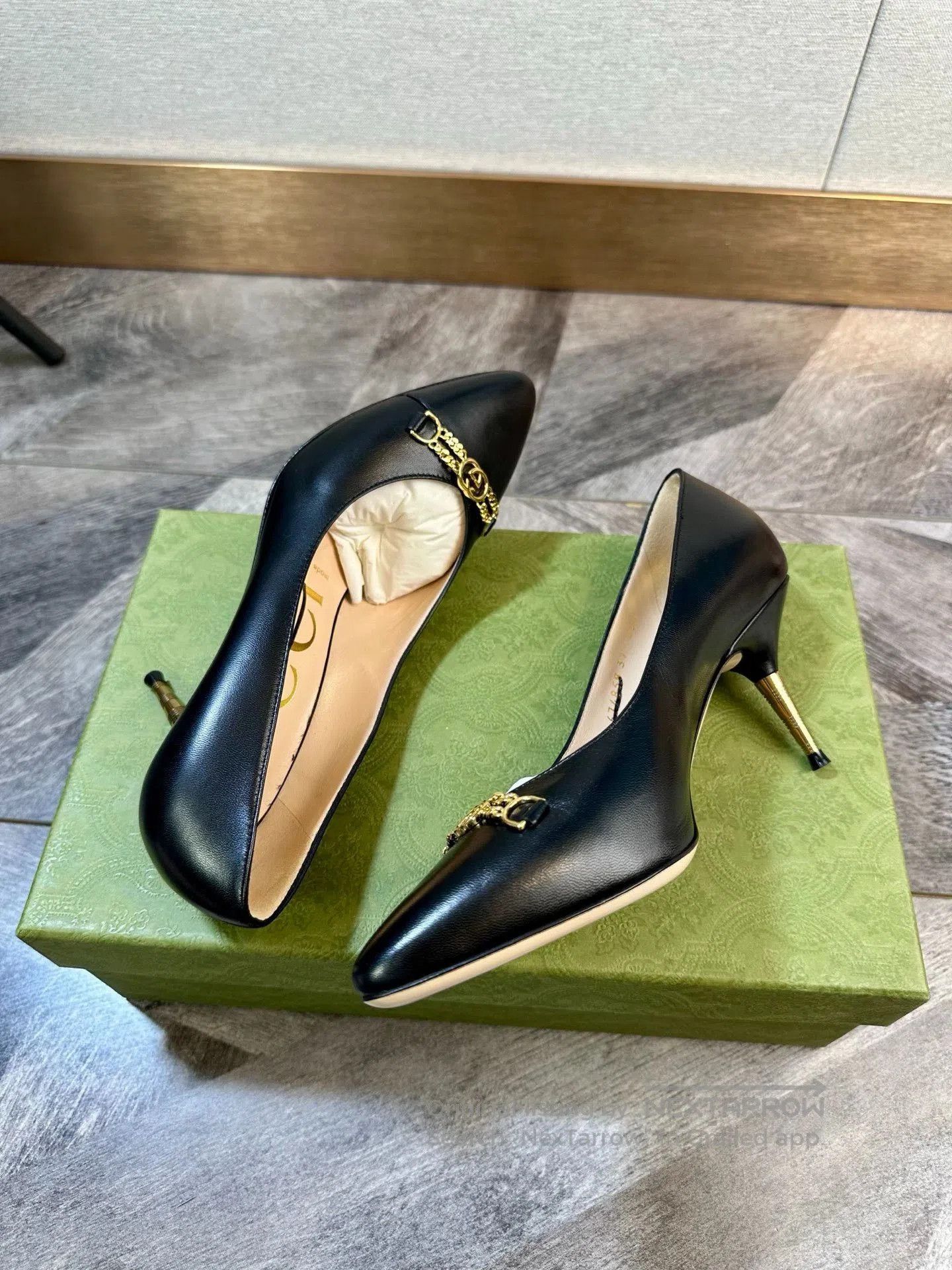 Gucci Gucci Black Gold Chain Double G Heels. Size US 6 / IT 36 - 5 Thumbnail