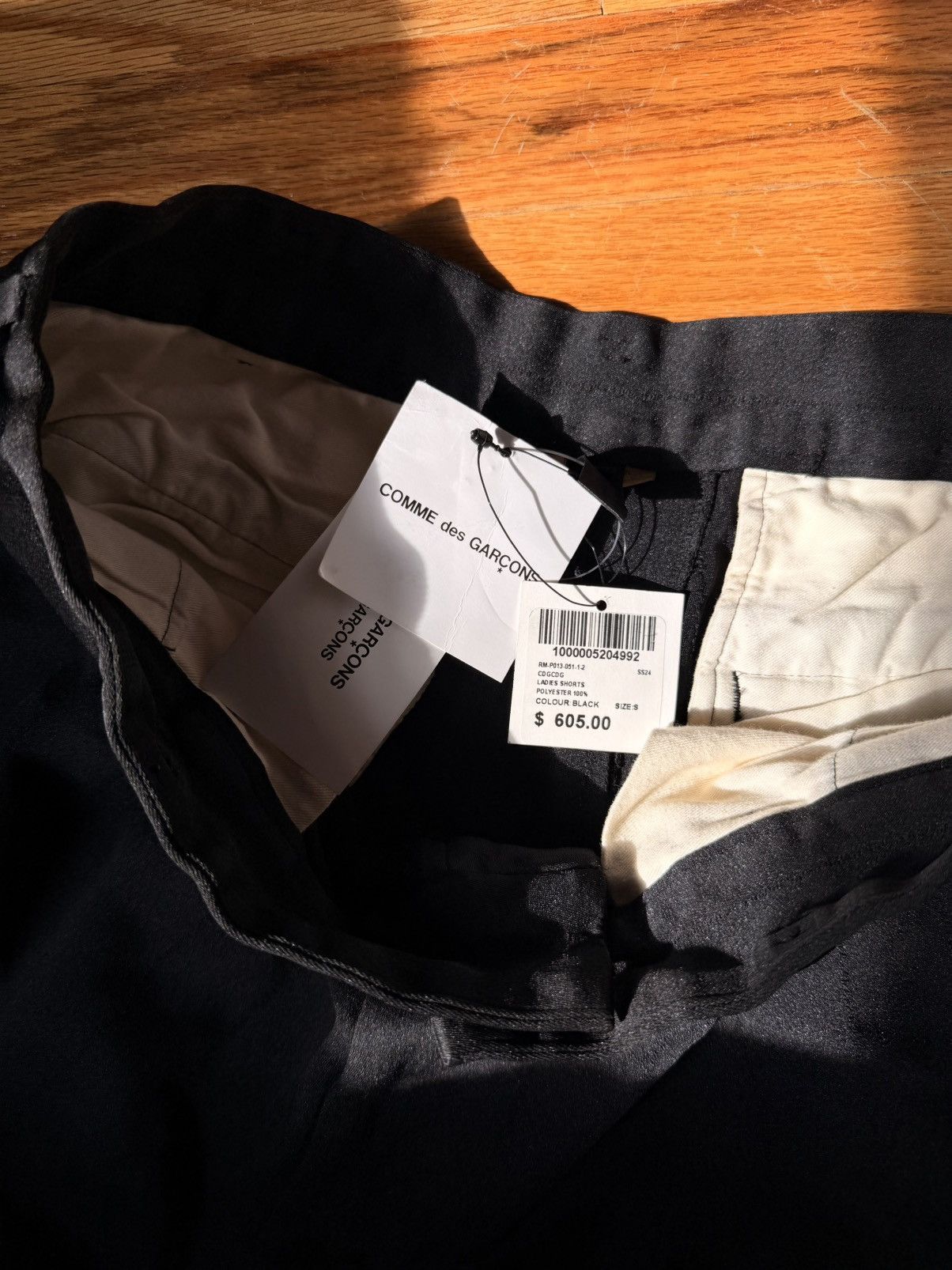 Comme des Garcons Comme Des Garcons Ruffled Shorts SS24 Size 28" / US 6 / IT 42 - 4 Thumbnail