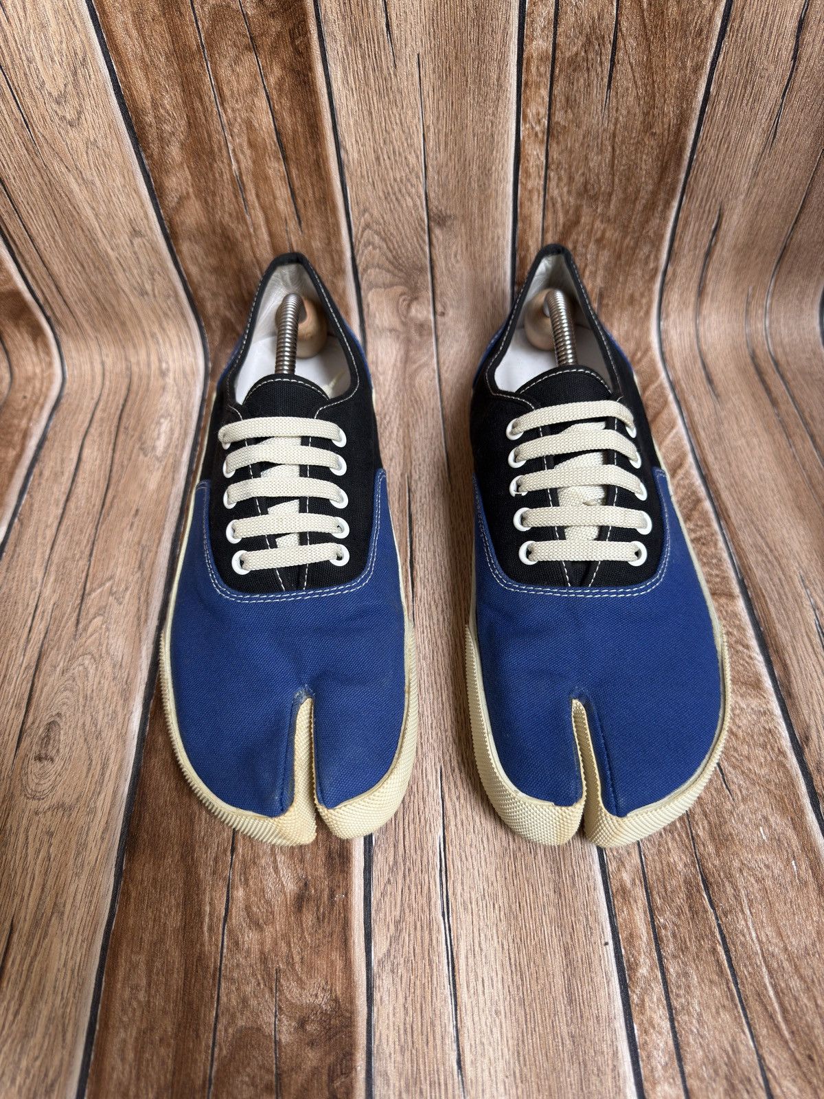 Maison Margiela Ss19 Tabi canvas sneakers Size US 8.5 / EU 41-42 - 3 Thumbnail