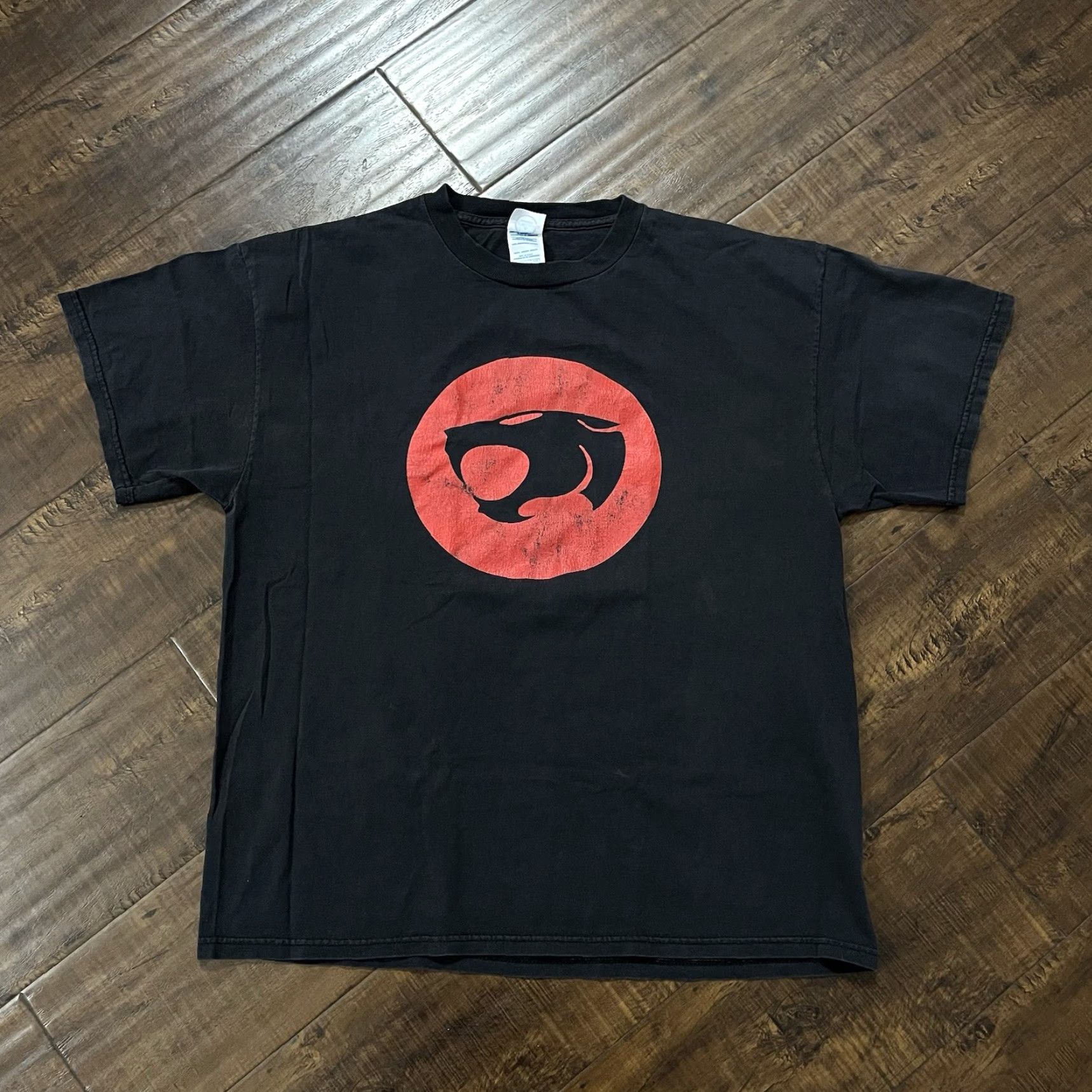 Delta VINTAGE Thunder Cats T-Shirt 1999 Warner Bros Movie Cartoon Promo Tee XL Black Cotton Logo Men Short Sleeve Crew Neck 90s 1990s Vintage Size US XL / EU 56 / 4 - 2 Thumbnail