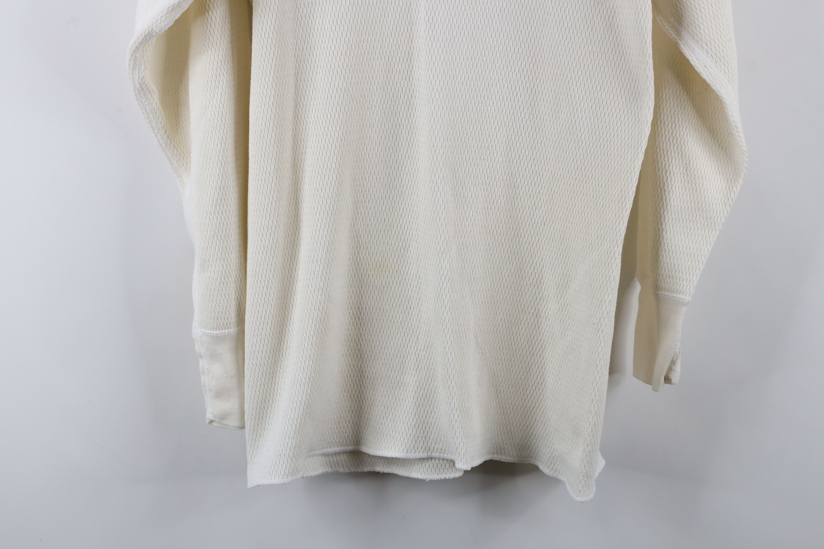 Vintage Vintage 70s Streetwear Waffle Knit Long Sleeve T-Shirt USA Size US XL / EU 56 / 4 - 11 Thumbnail