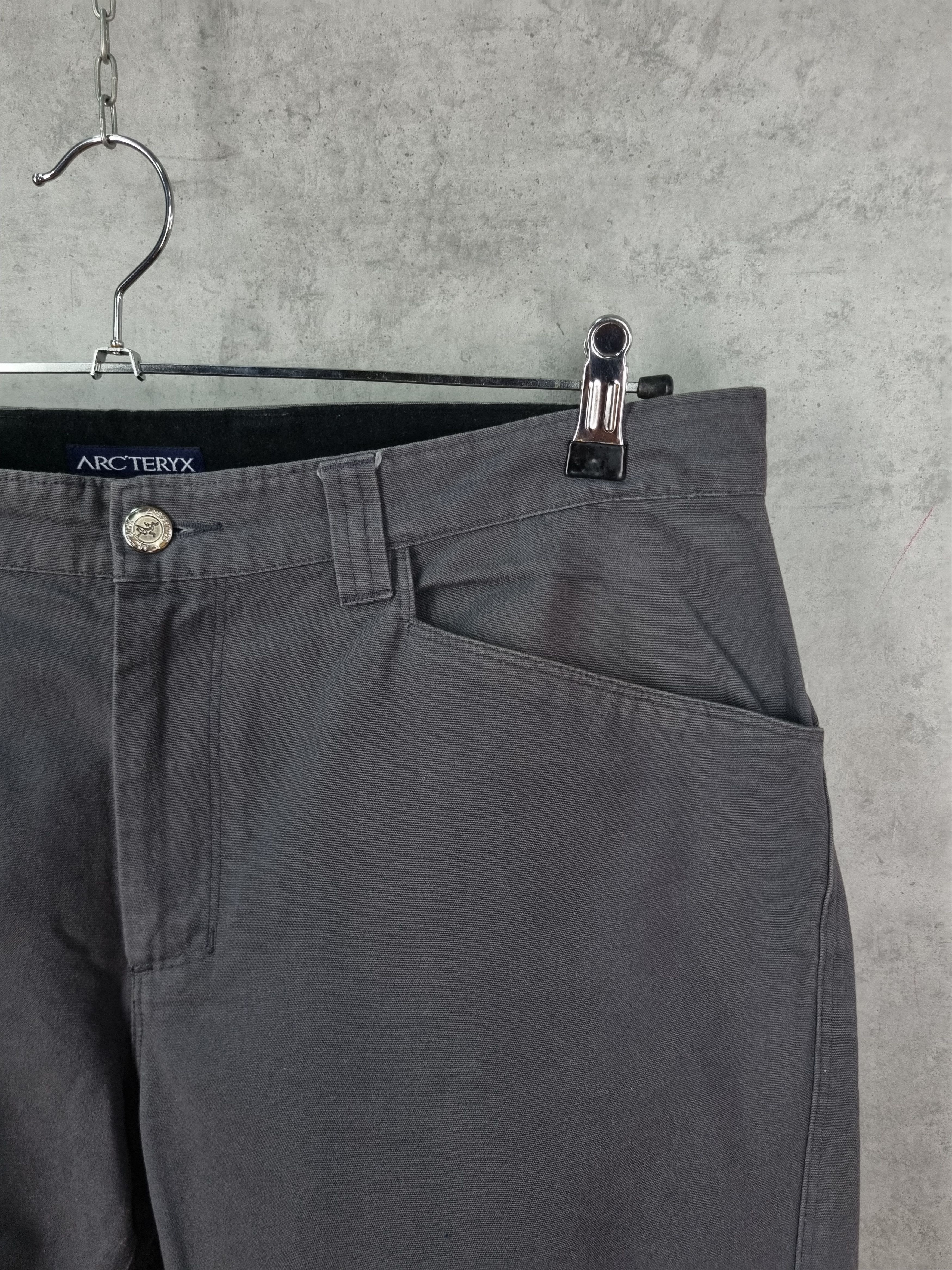 Arc'teryx Arc'teryx Cropped Pants Size US 34 / EU 50 - 9 Thumbnail