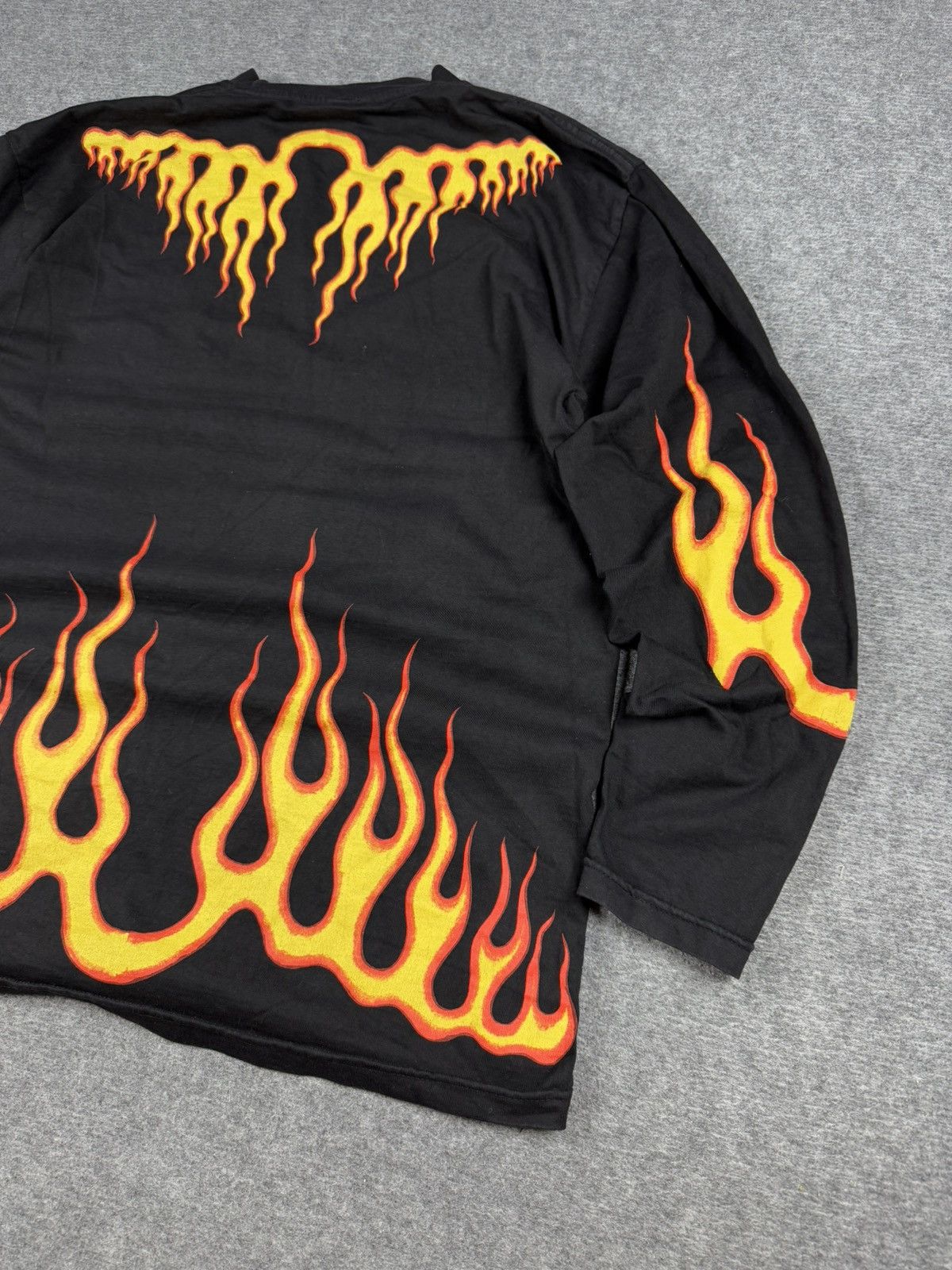 Japanese Brand × Vintage Y2K japanese brand fire flames longsleeve Size US L / EU 52-54 / 3 - 2 Thumbnail