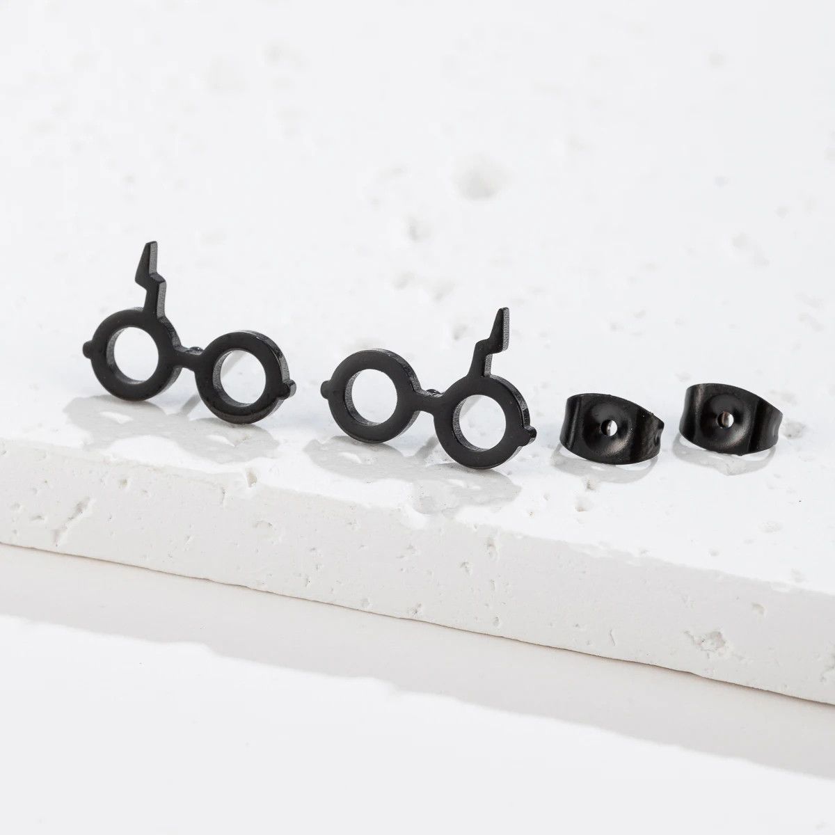 Jewelry Mini Glasses Stud Earrings Charm Earring Gift Size ONE SIZE - 1 Thumbnail